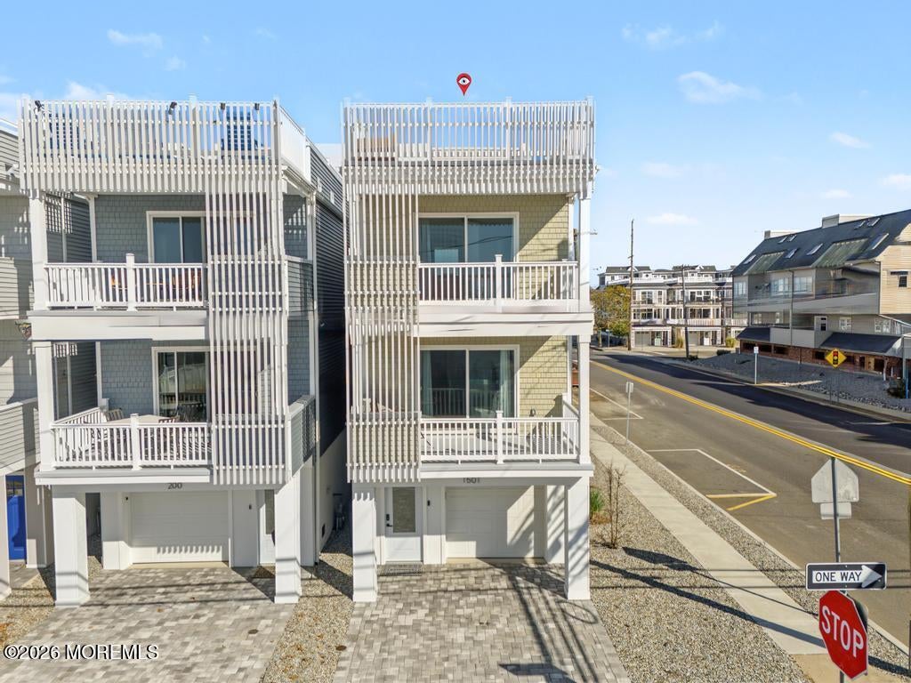 1501 Central Avenue