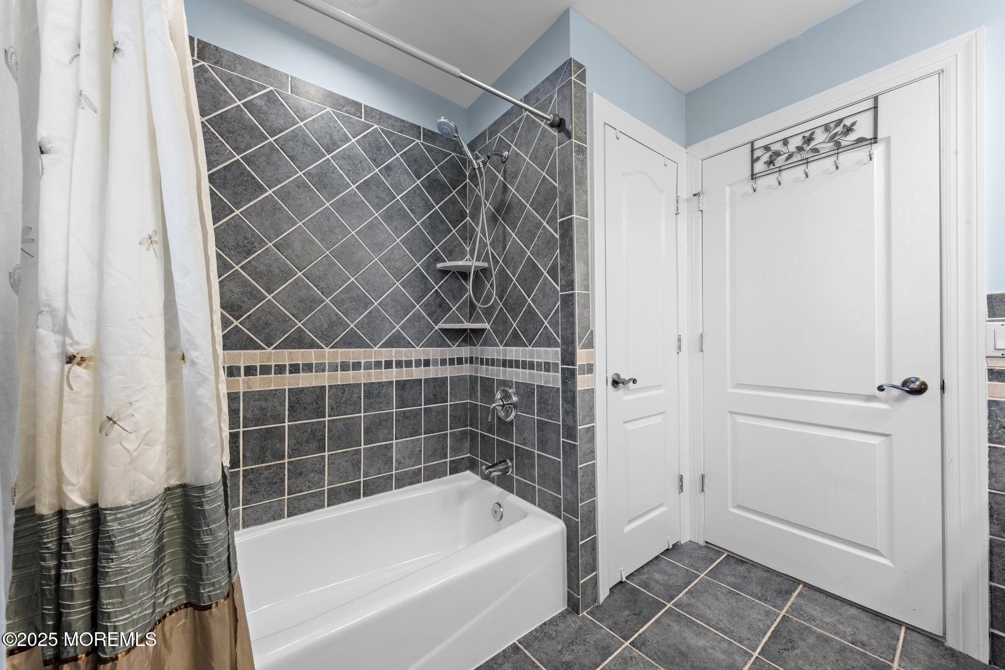 2926 Adams Street, Wall, New Jersey image 34