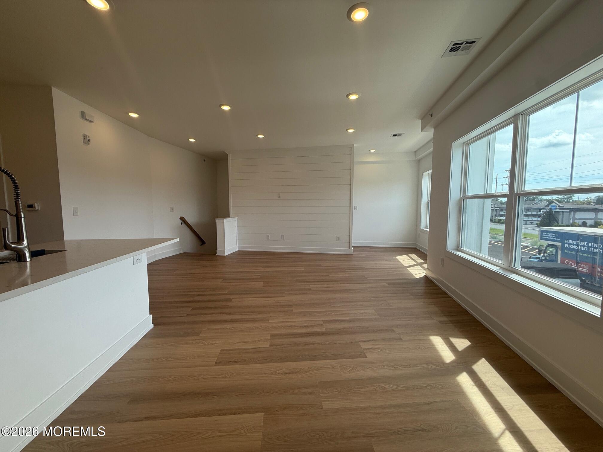 629 Ocean Road 9