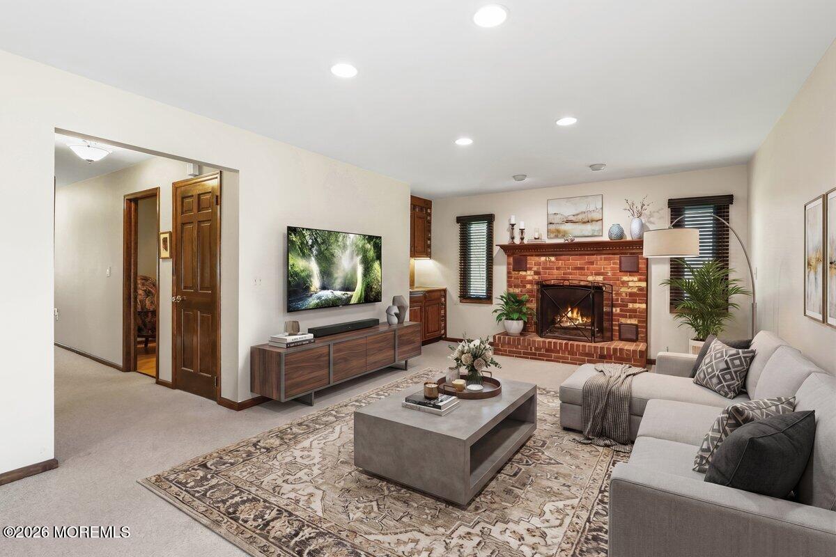 Freehold, New Jersey, 07728, United States, 4 Bedrooms Bedrooms, ,4 BathroomsBathrooms,Residential,Active,2037516