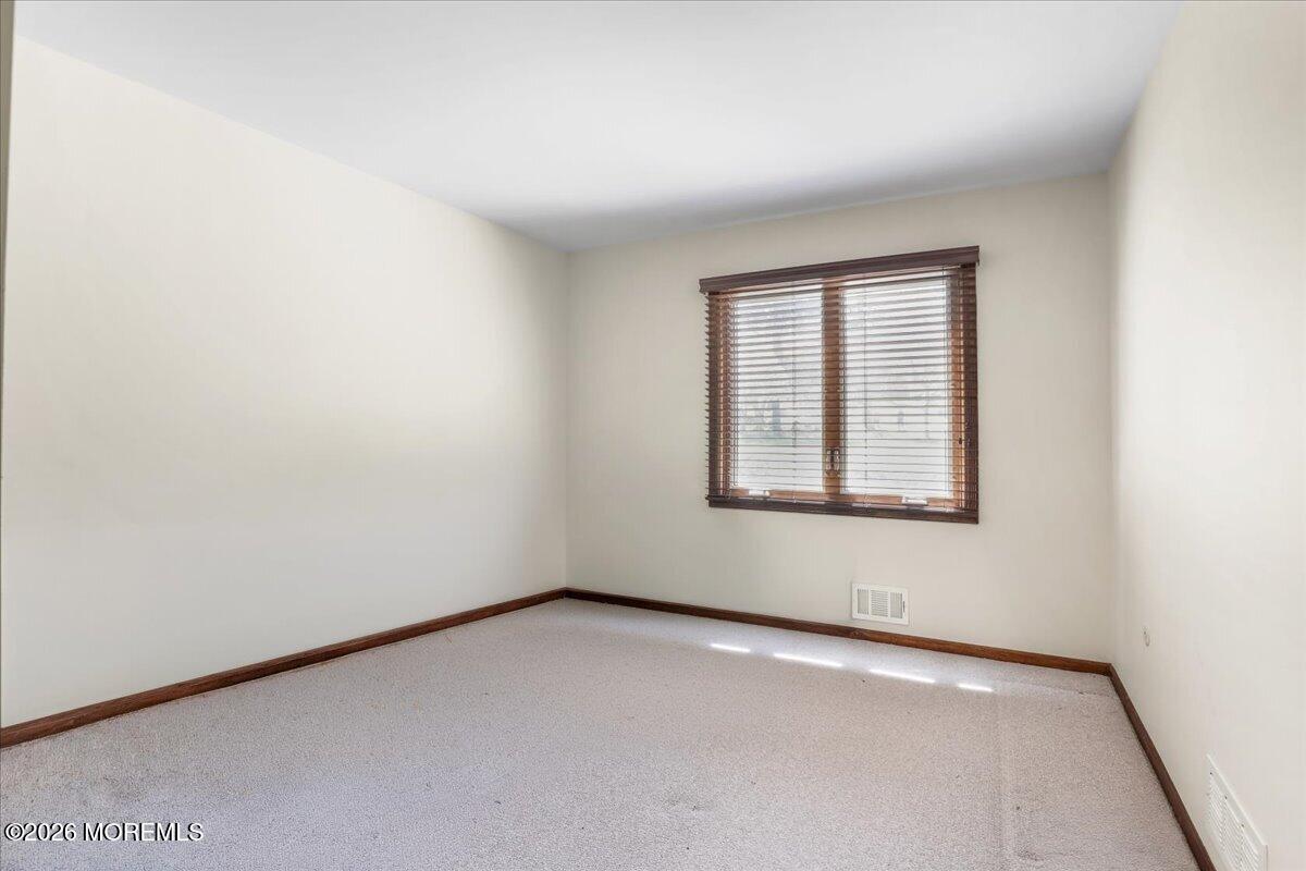 Freehold, New Jersey, 07728, United States, 4 Bedrooms Bedrooms, ,4 BathroomsBathrooms,Residential,Active,2037516