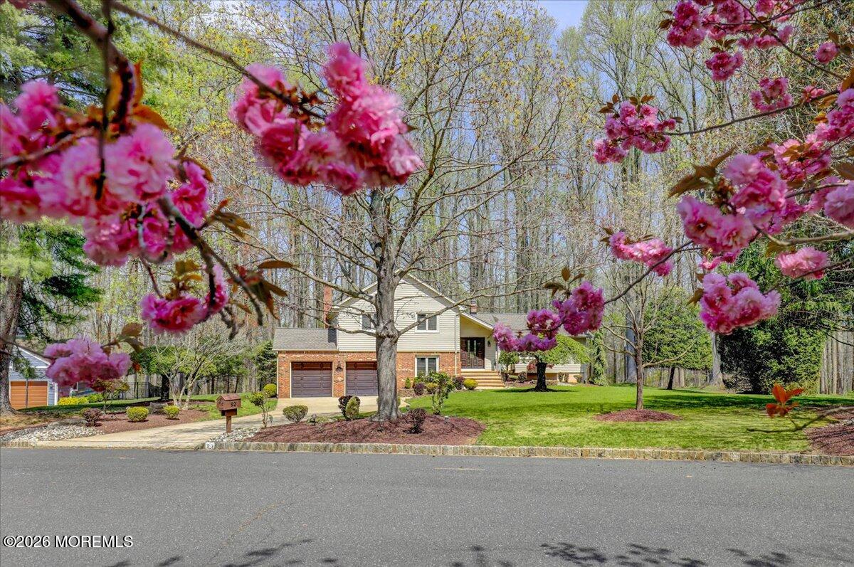 Freehold, New Jersey, 07728, United States, 4 Bedrooms Bedrooms, ,4 BathroomsBathrooms,Residential,Active,2037516