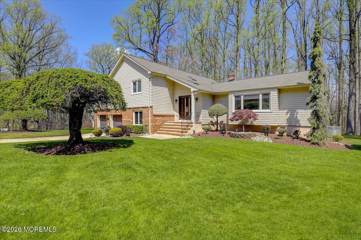Freehold, New Jersey, 07728, United States, 4 Bedrooms Bedrooms, ,4 BathroomsBathrooms,Residential,Active,2037516