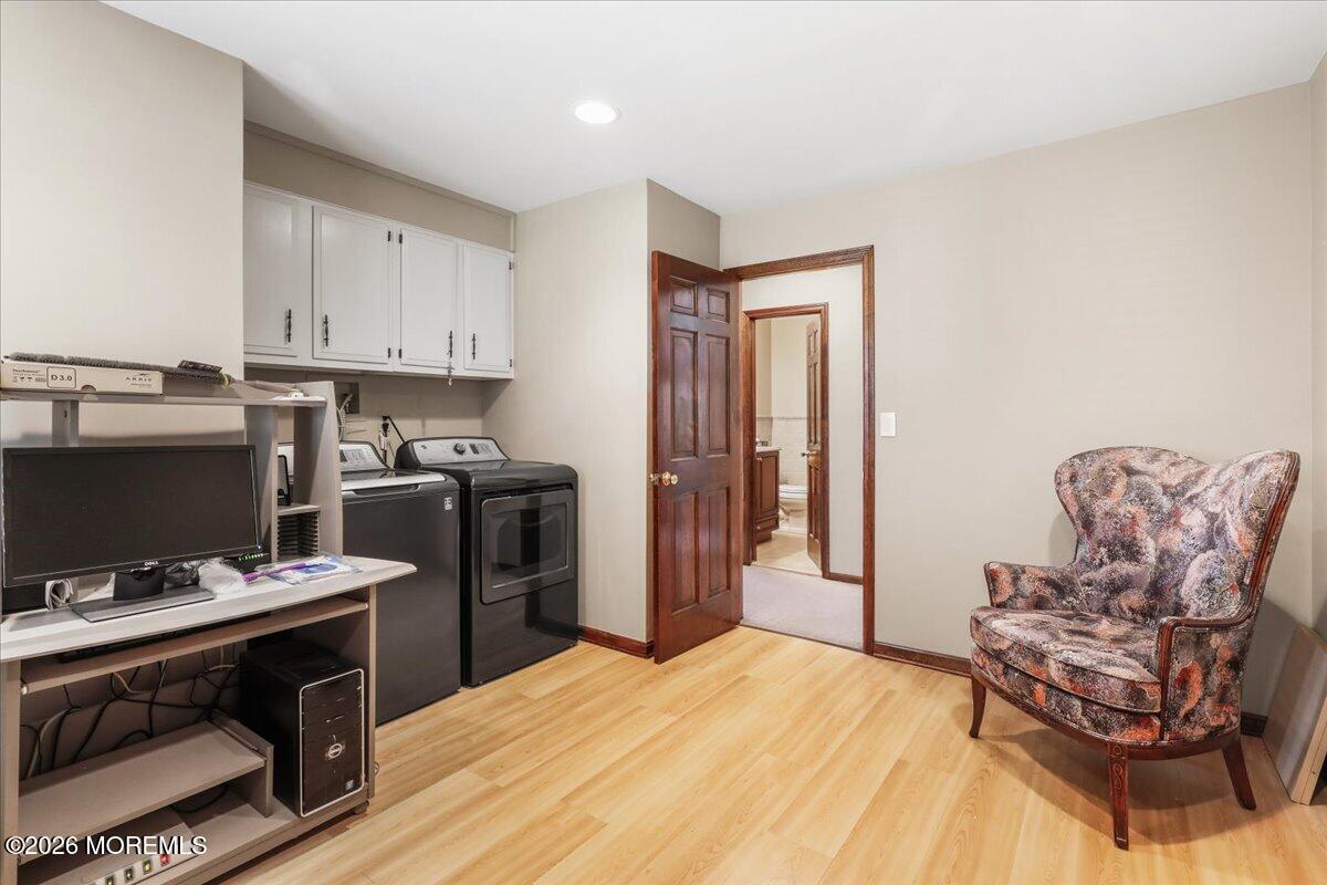 Freehold, New Jersey, 07728, United States, 4 Bedrooms Bedrooms, ,4 BathroomsBathrooms,Residential,Active,2037516