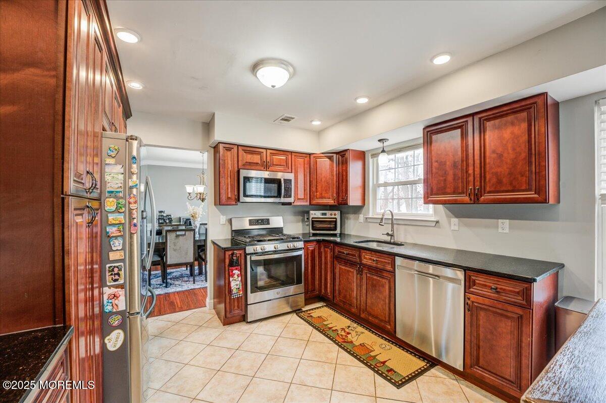 218 Kelly Lynn Lane, Brick, New Jersey image 11