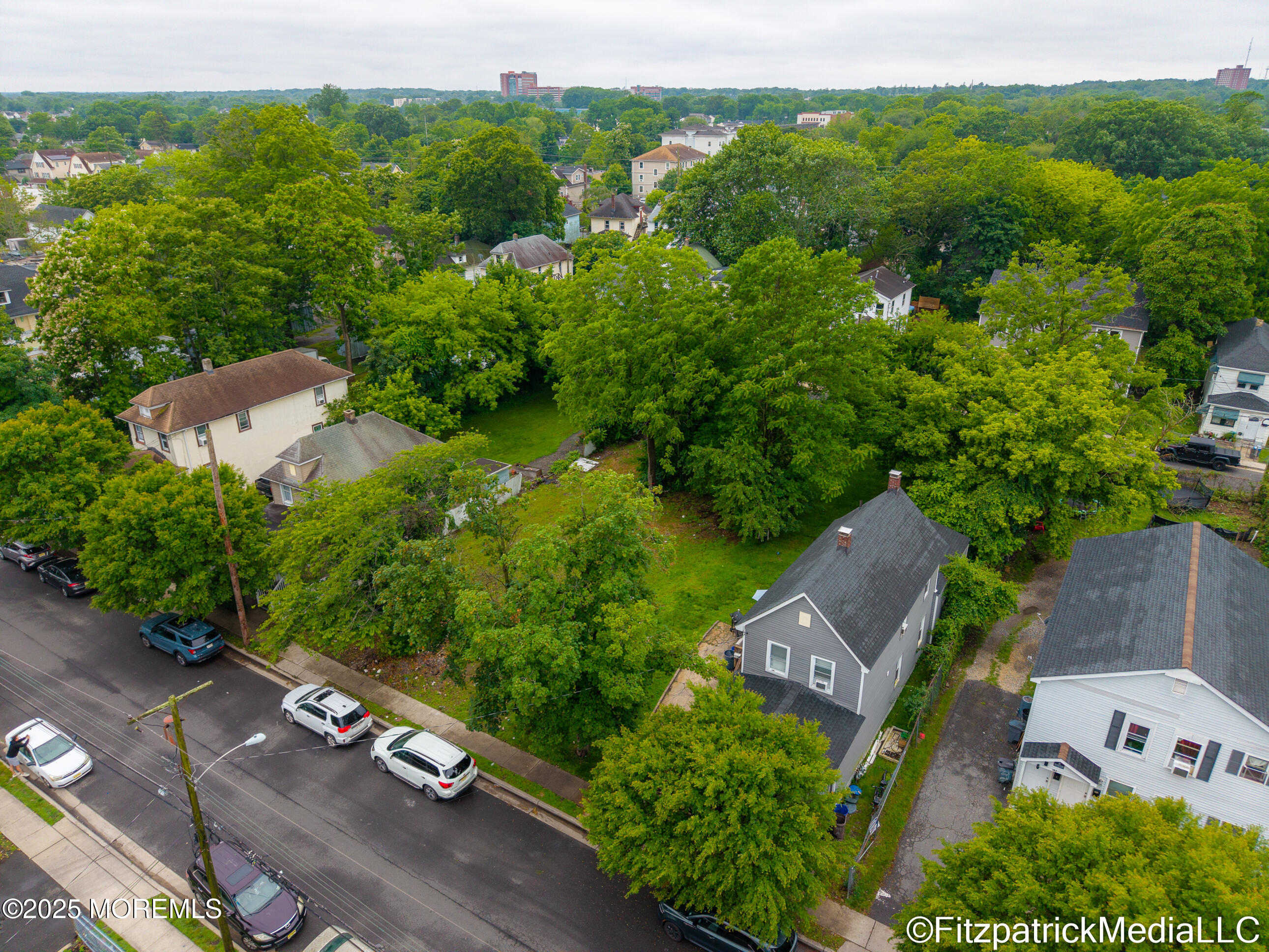 135-137 De Witt Avenue