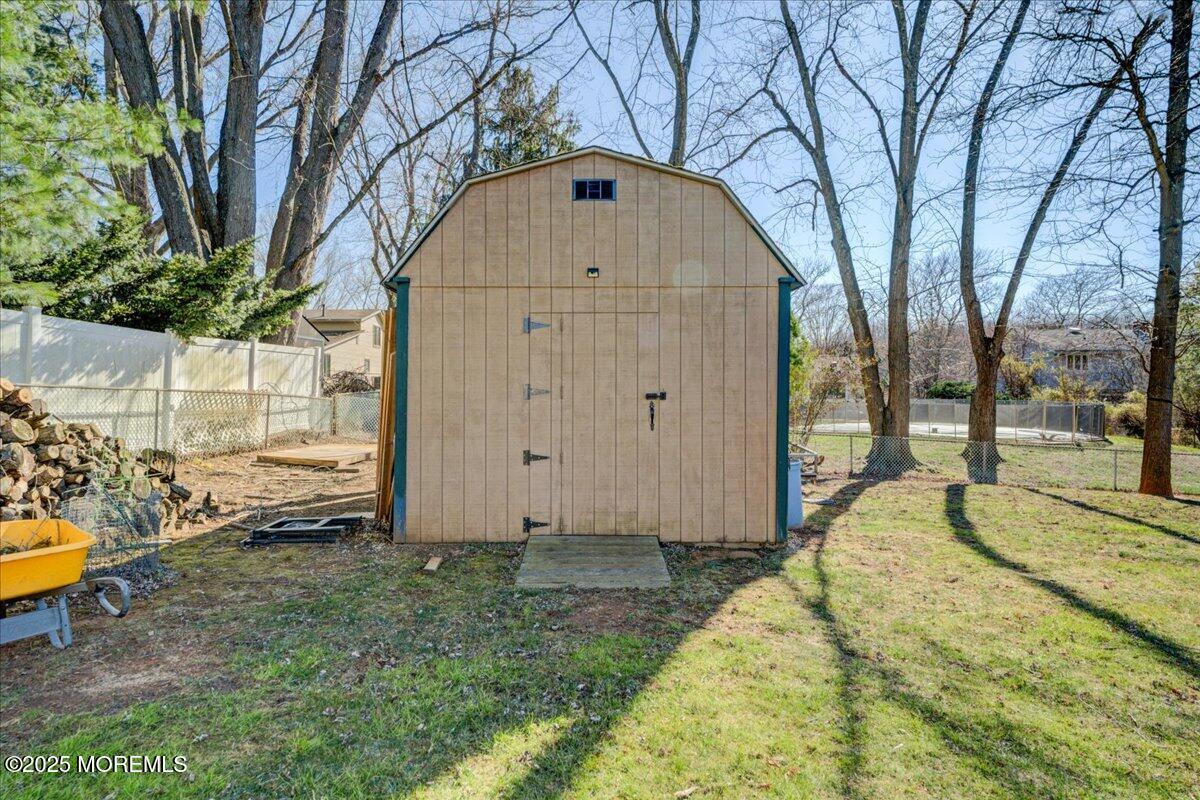 11 Valley Road, Manalapan, New Jersey image 30