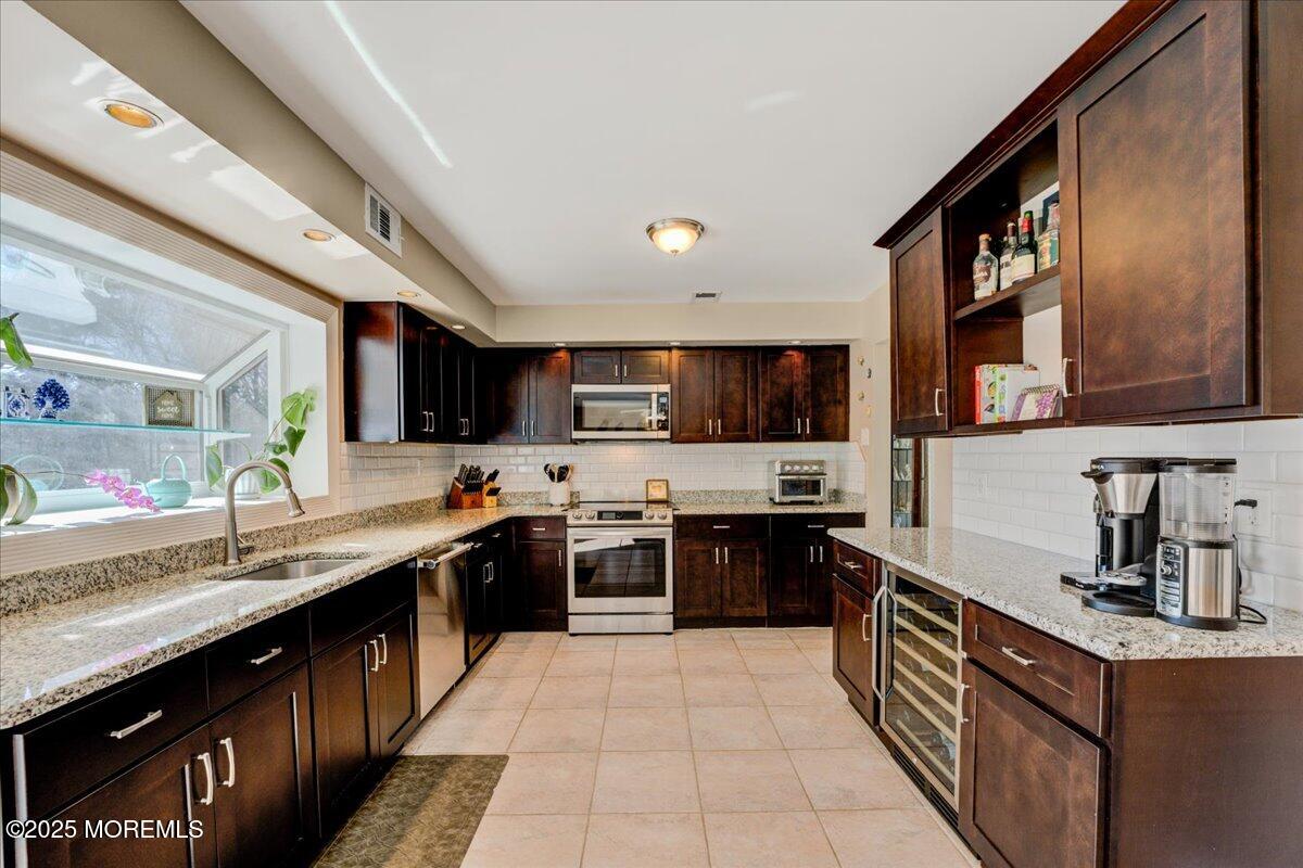 11 Valley Road, Manalapan, New Jersey image 9
