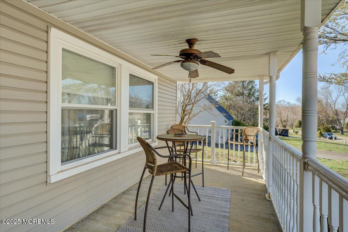 11 Valley Road, Manalapan, New Jersey image 4