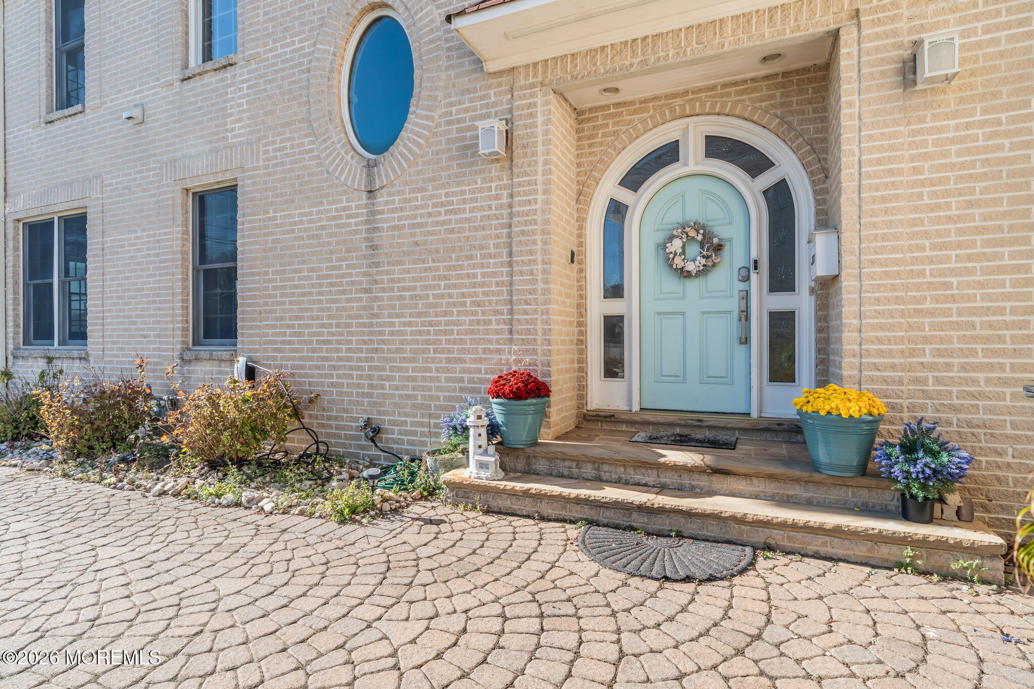317 Front Street