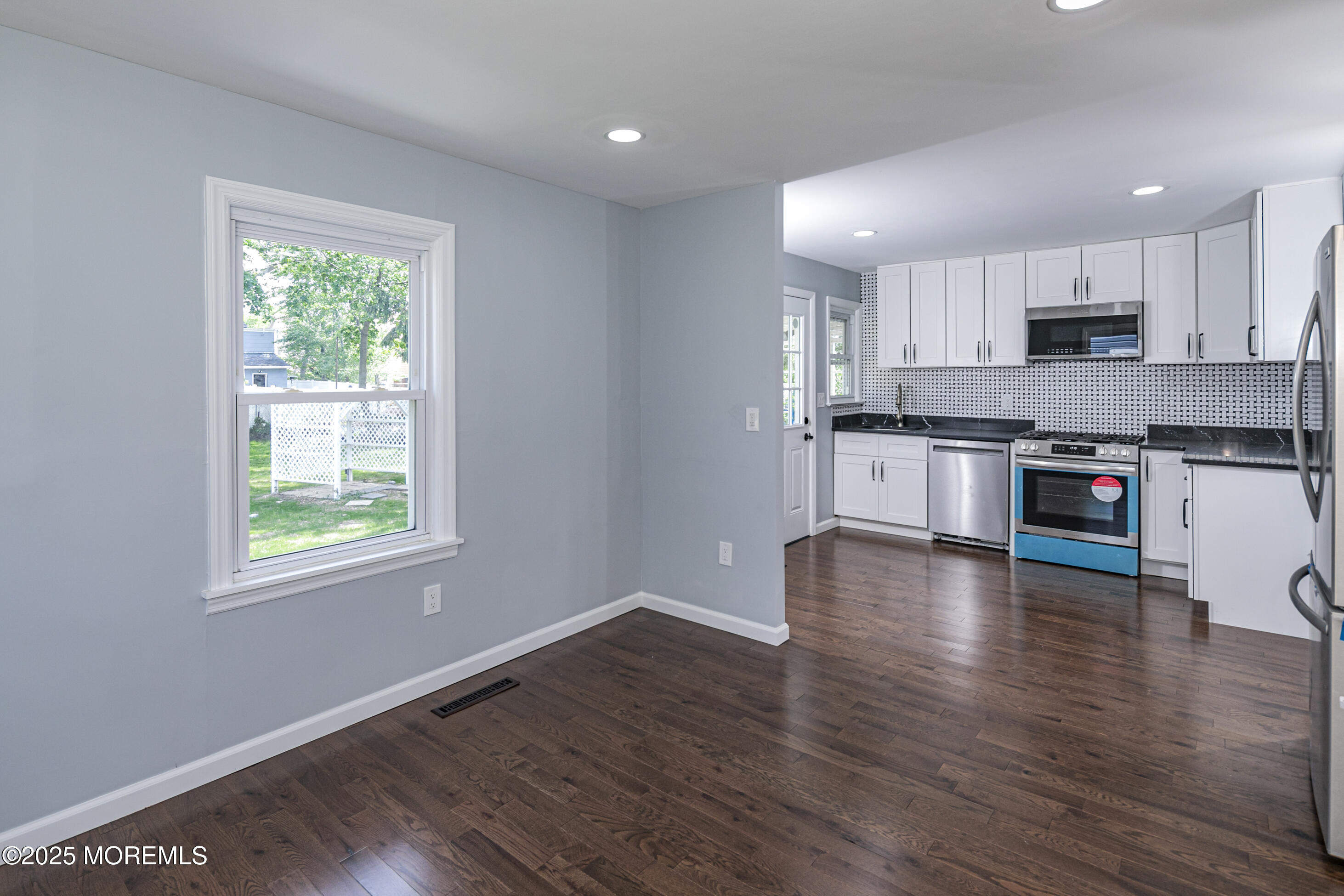 130 Mechanic Street, Hightstown, New Jersey image 13