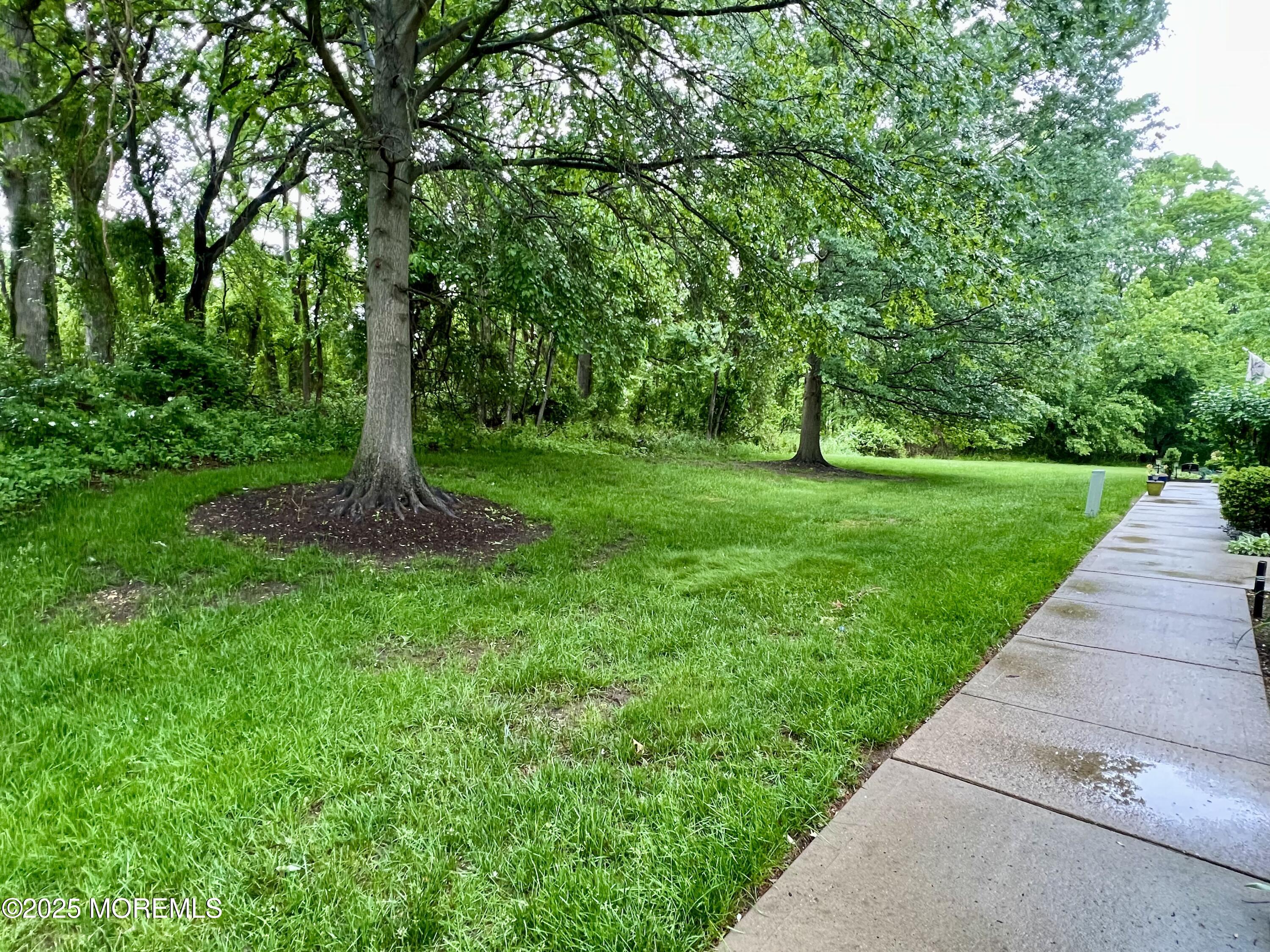 5 Lincoln Court, Tinton Falls, New Jersey image 3