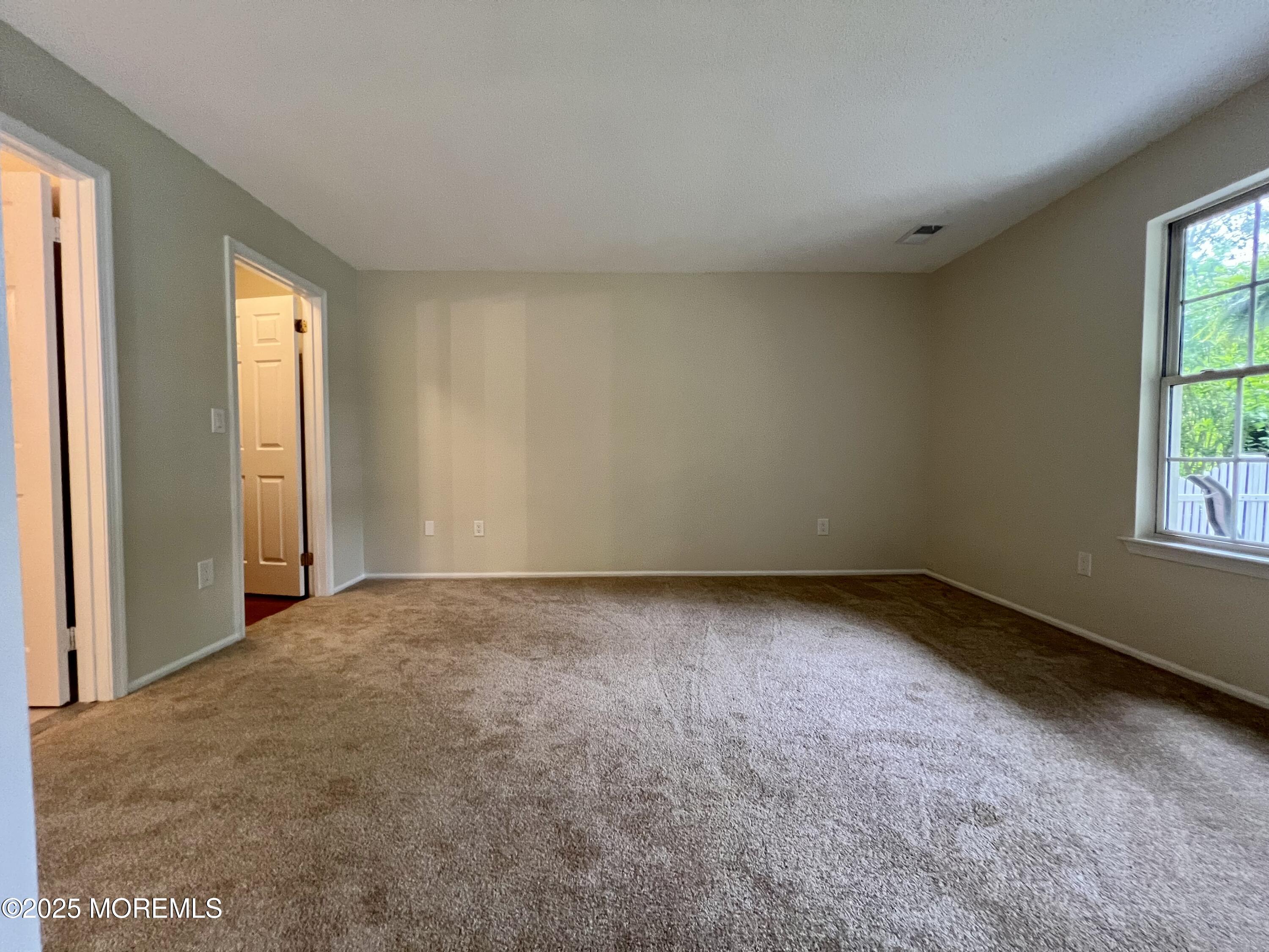 5 Lincoln Court, Tinton Falls, New Jersey image 12