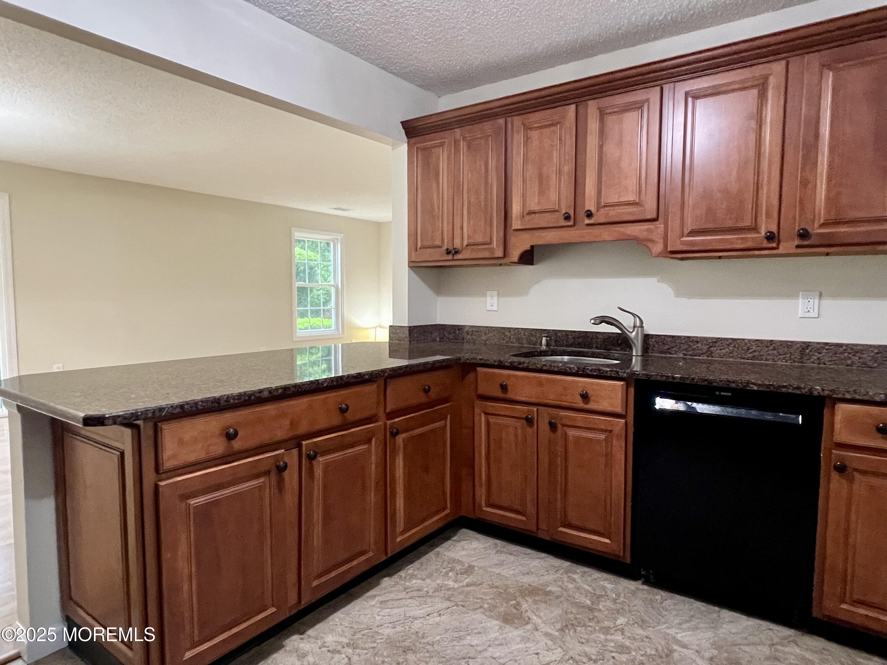 5 Lincoln Court, Tinton Falls, New Jersey image 9