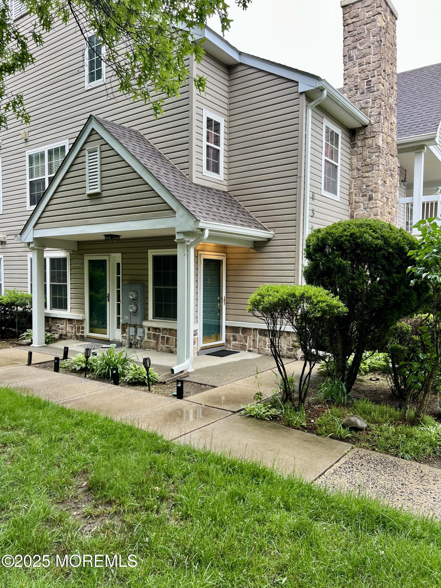5 Lincoln Court, Tinton Falls, New Jersey image 2