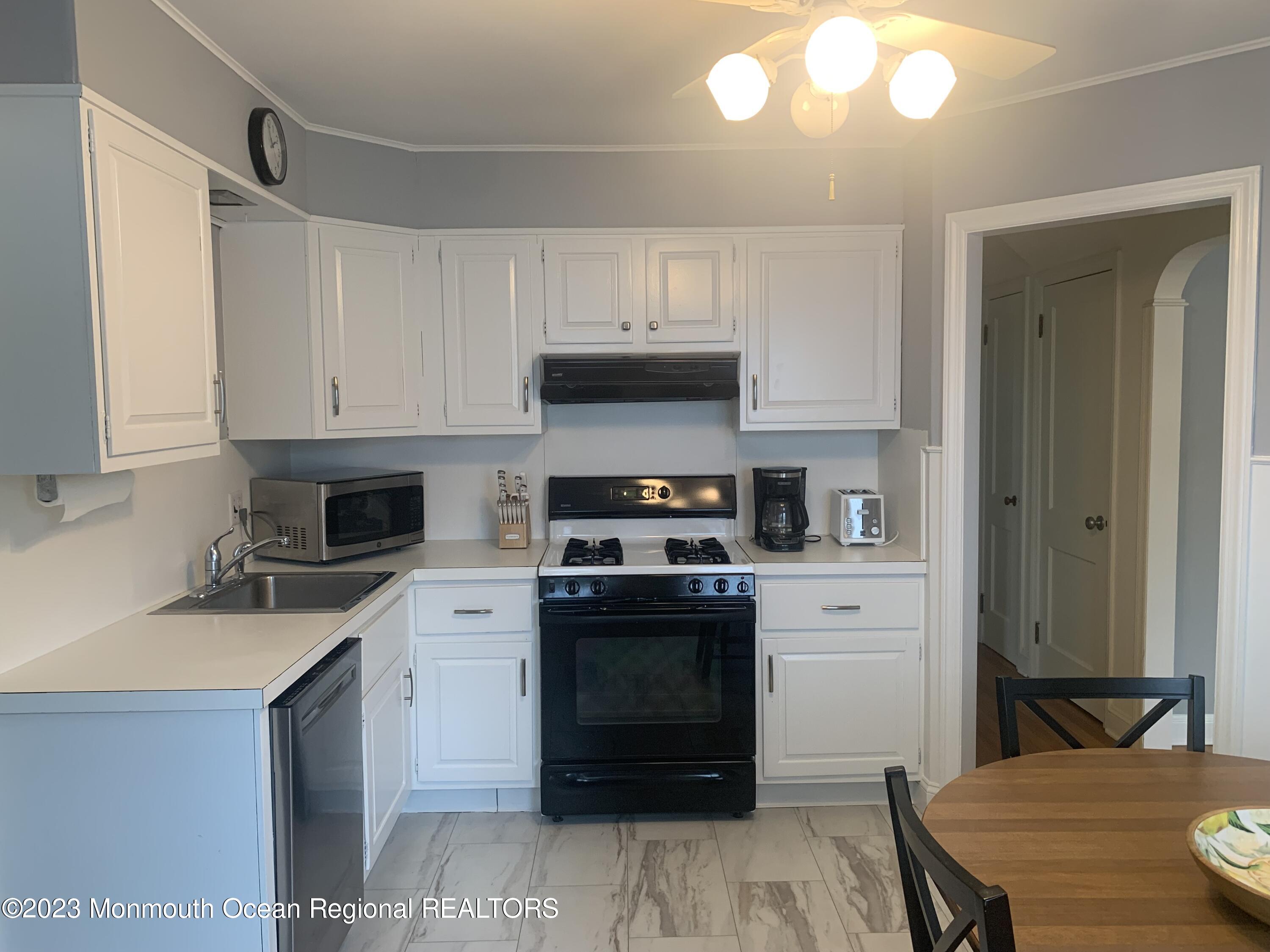 312 Salem Avenue
