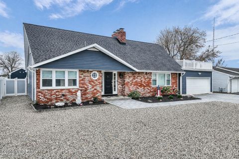 Photo of 933 Montauk Drive, Forked River, NJ 08731 (MLS # 22610830)