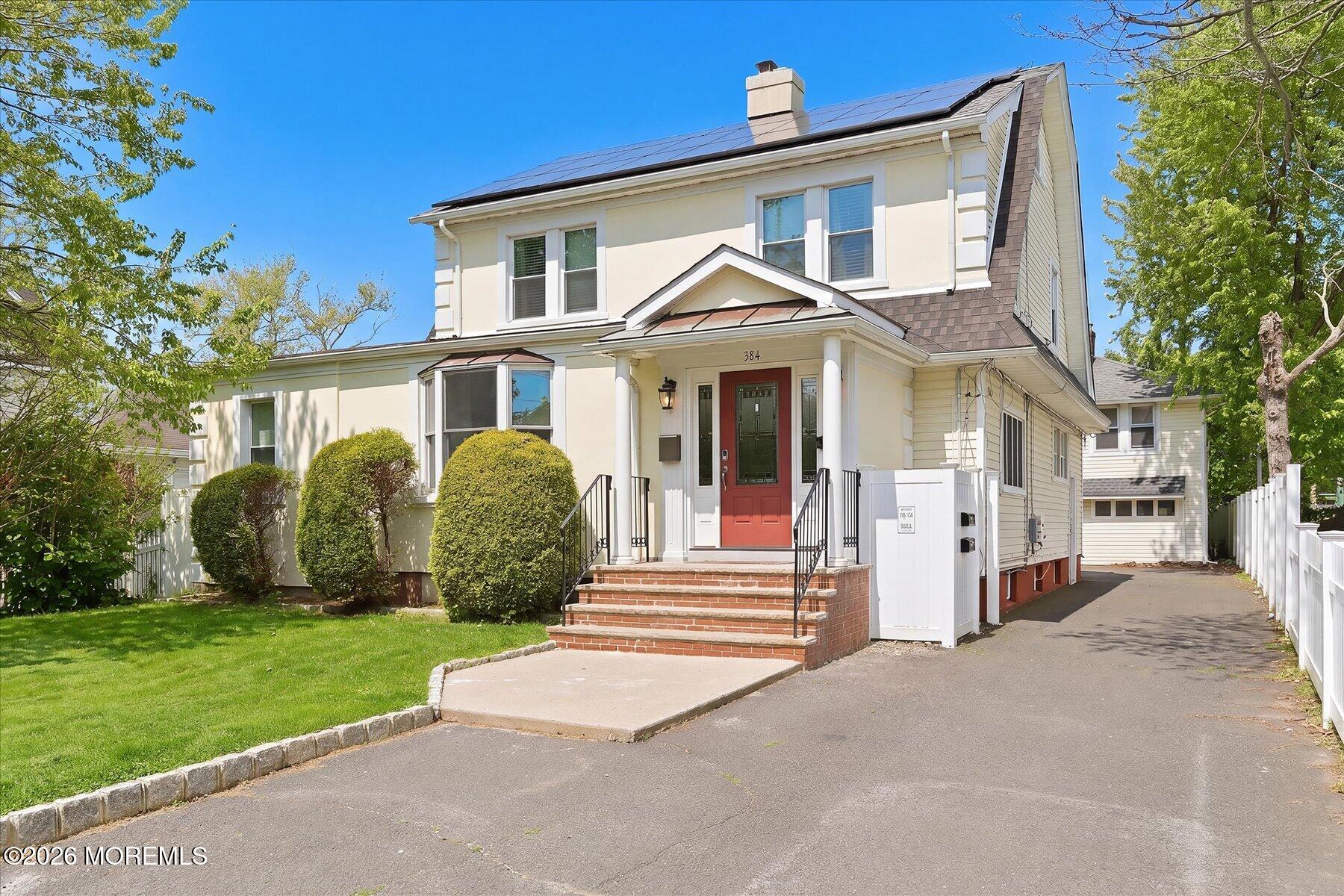 384 Sairs Avenue