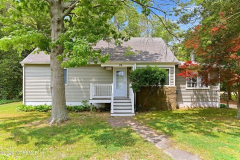 Homes For Sale - 28 Pennsylvania Avenue<br/> Waretown, NJ 08758