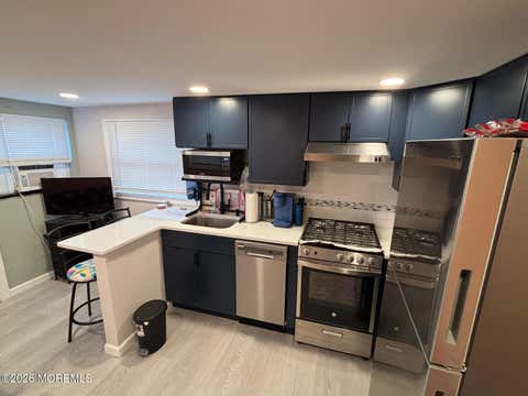 Homes For Rent - 2 Neptune Place<br/> Keansburg, NJ 07734