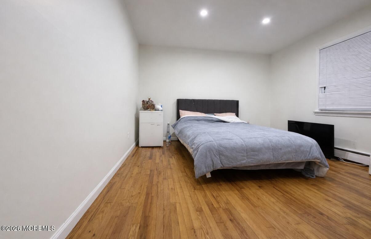 364 Westwood Avenue 52