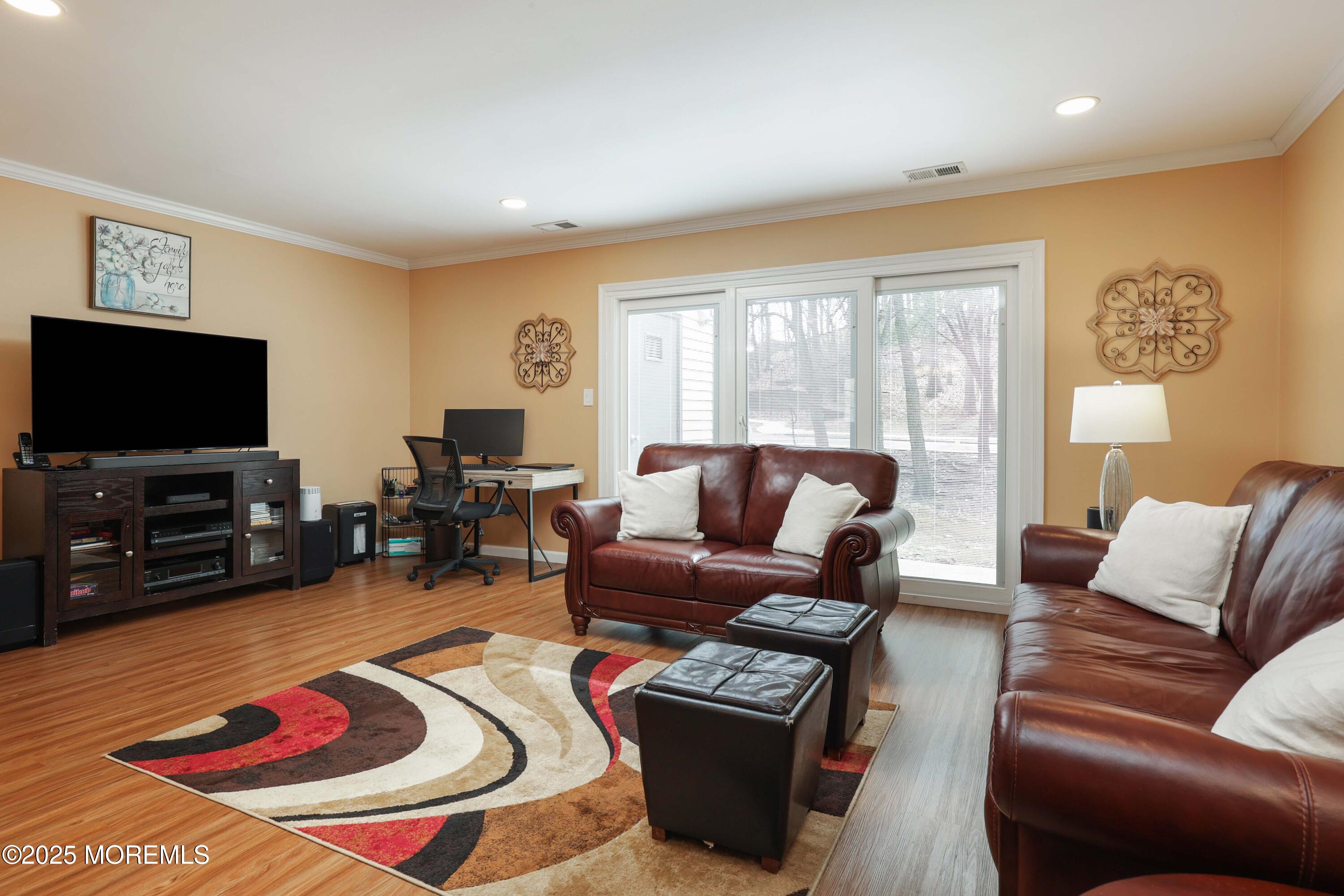 215 Haverford Court, Aberdeen, New Jersey image 17