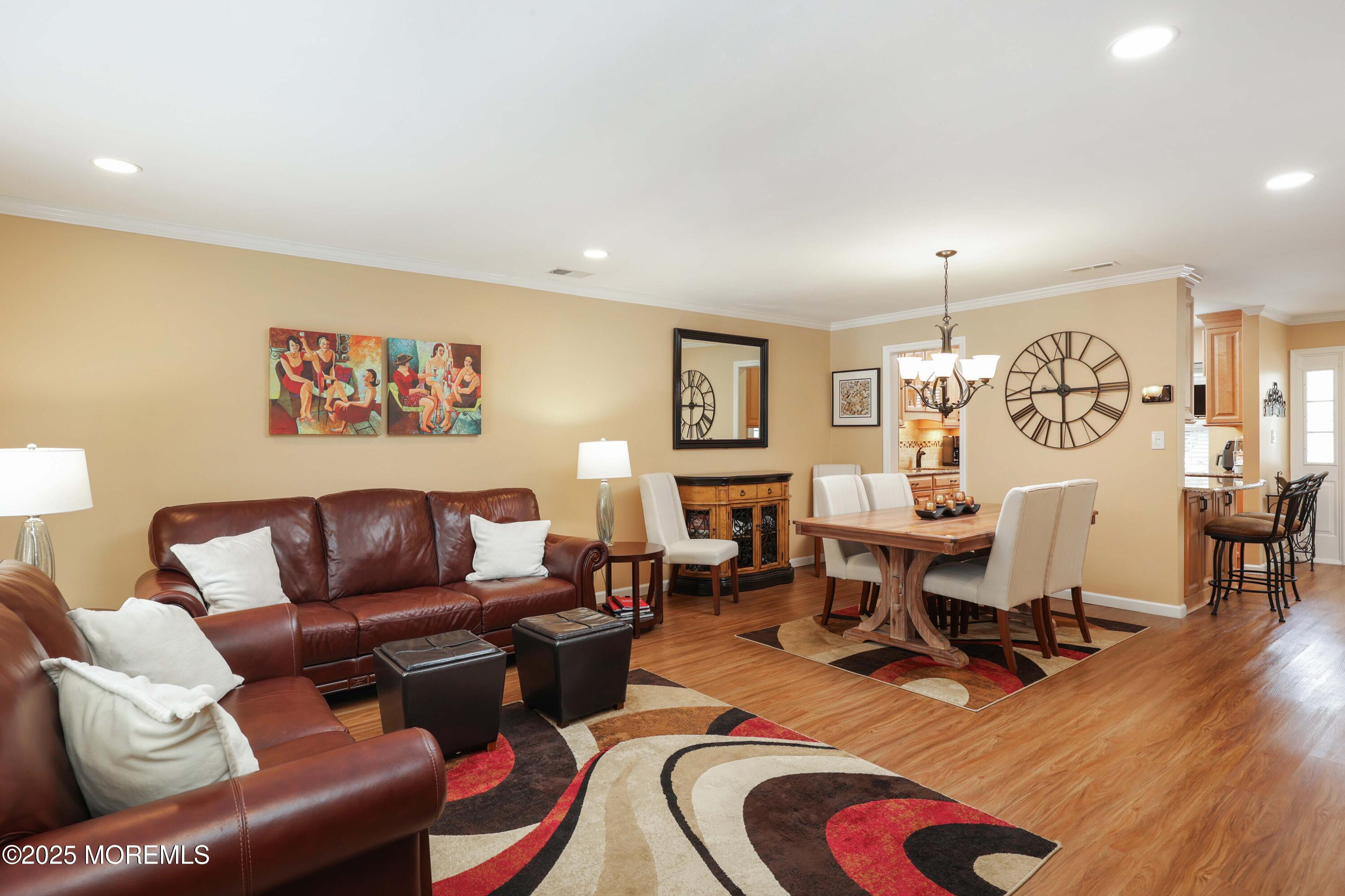 215 Haverford Court, Aberdeen, New Jersey image 18