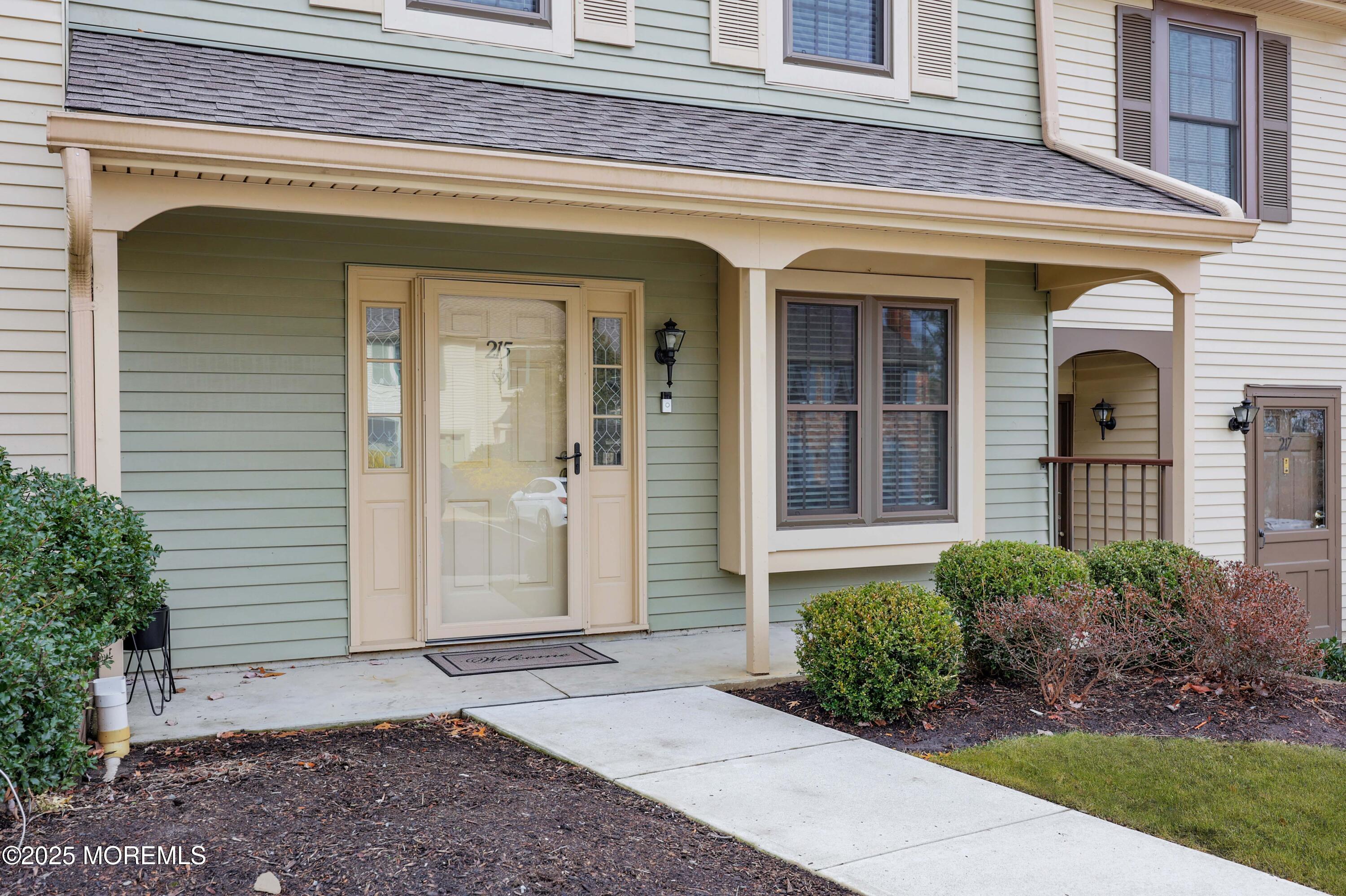 215 Haverford Court, Aberdeen, New Jersey image 5