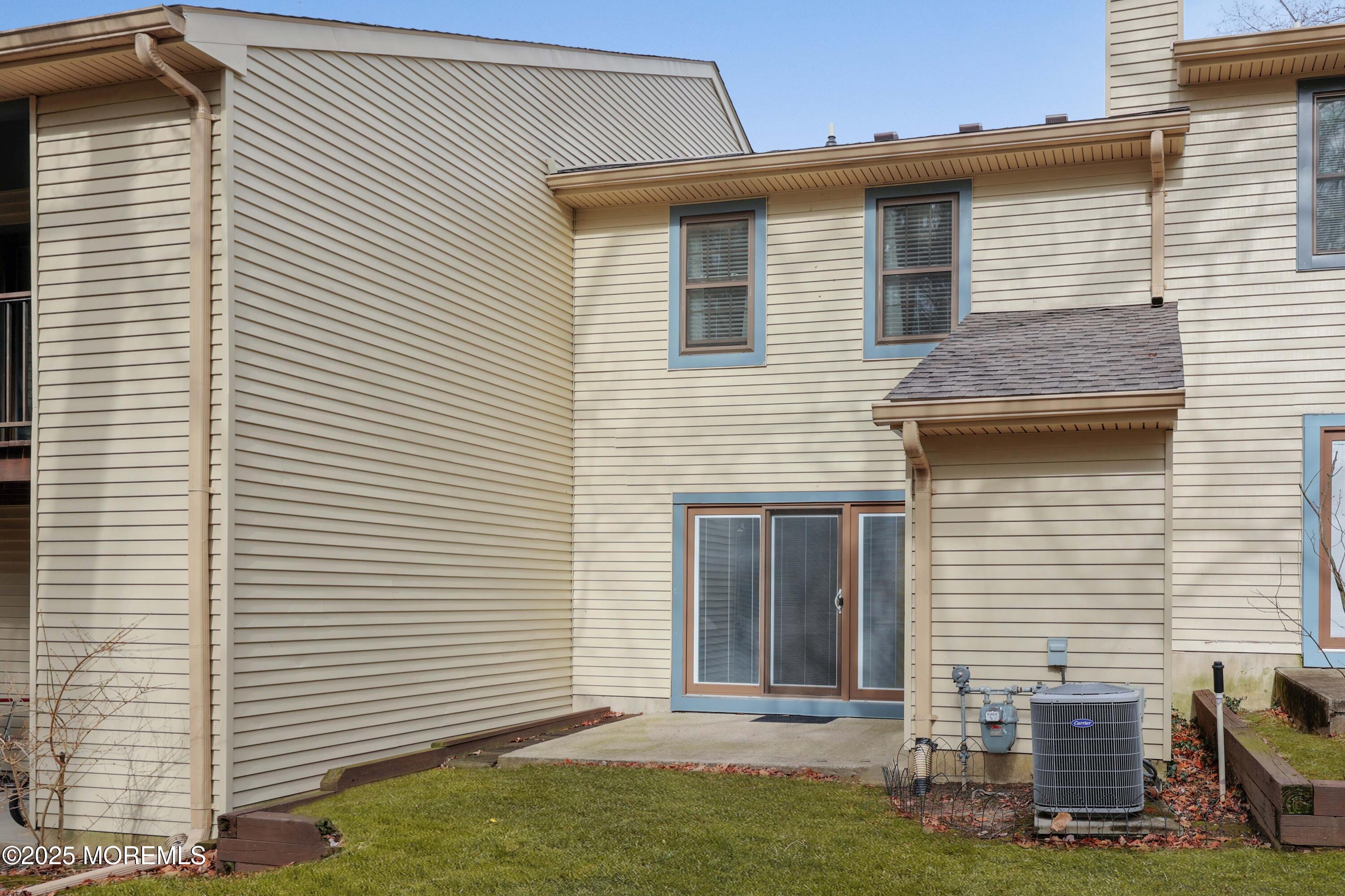 215 Haverford Court, Aberdeen, New Jersey image 24