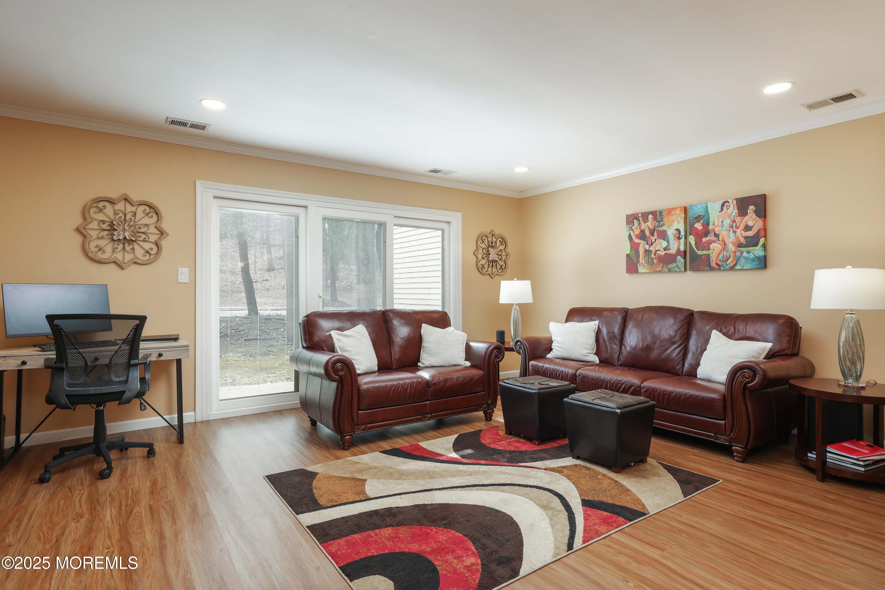 215 Haverford Court, Aberdeen, New Jersey image 16