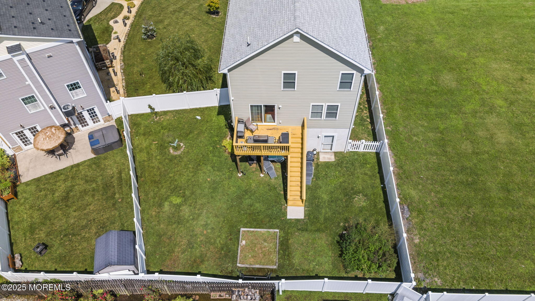 814 Brook Avenue, Union Beach, New Jersey image 50