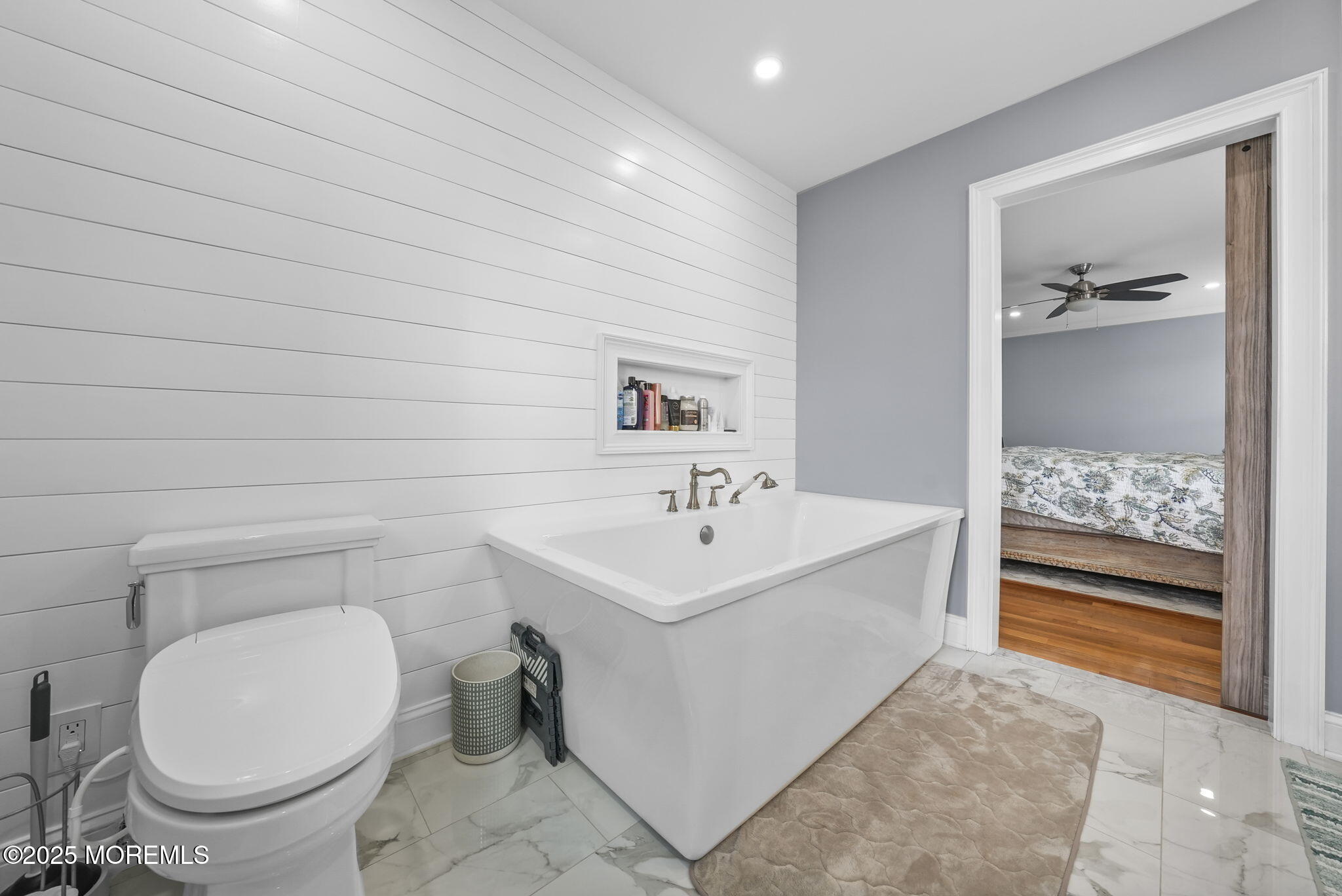 814 Brook Avenue, Union Beach, New Jersey image 44