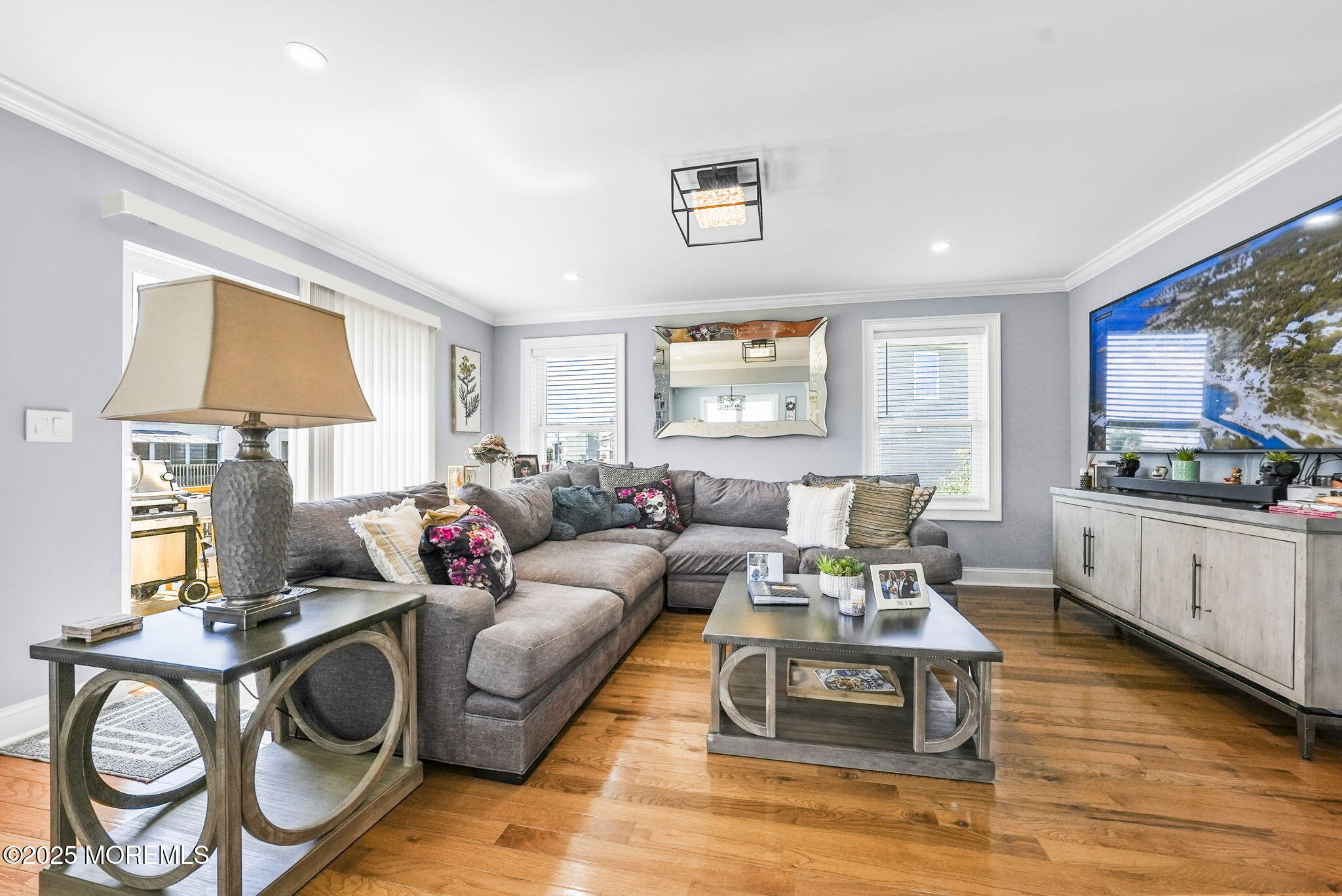 814 Brook Avenue, Union Beach, New Jersey image 16
