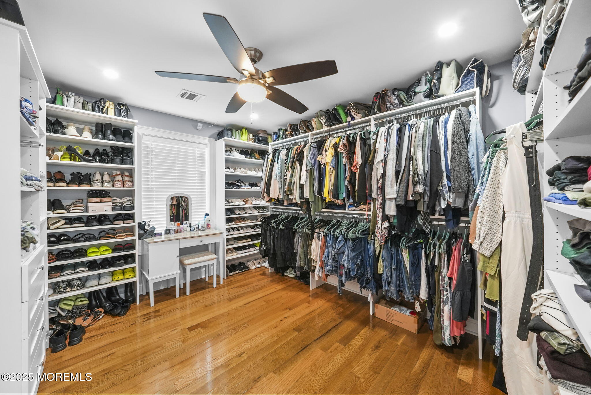 814 Brook Avenue, Union Beach, New Jersey image 35