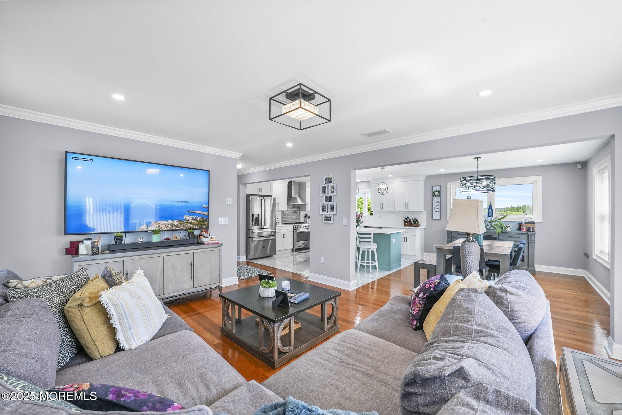 814 Brook Avenue, Union Beach, New Jersey image 18