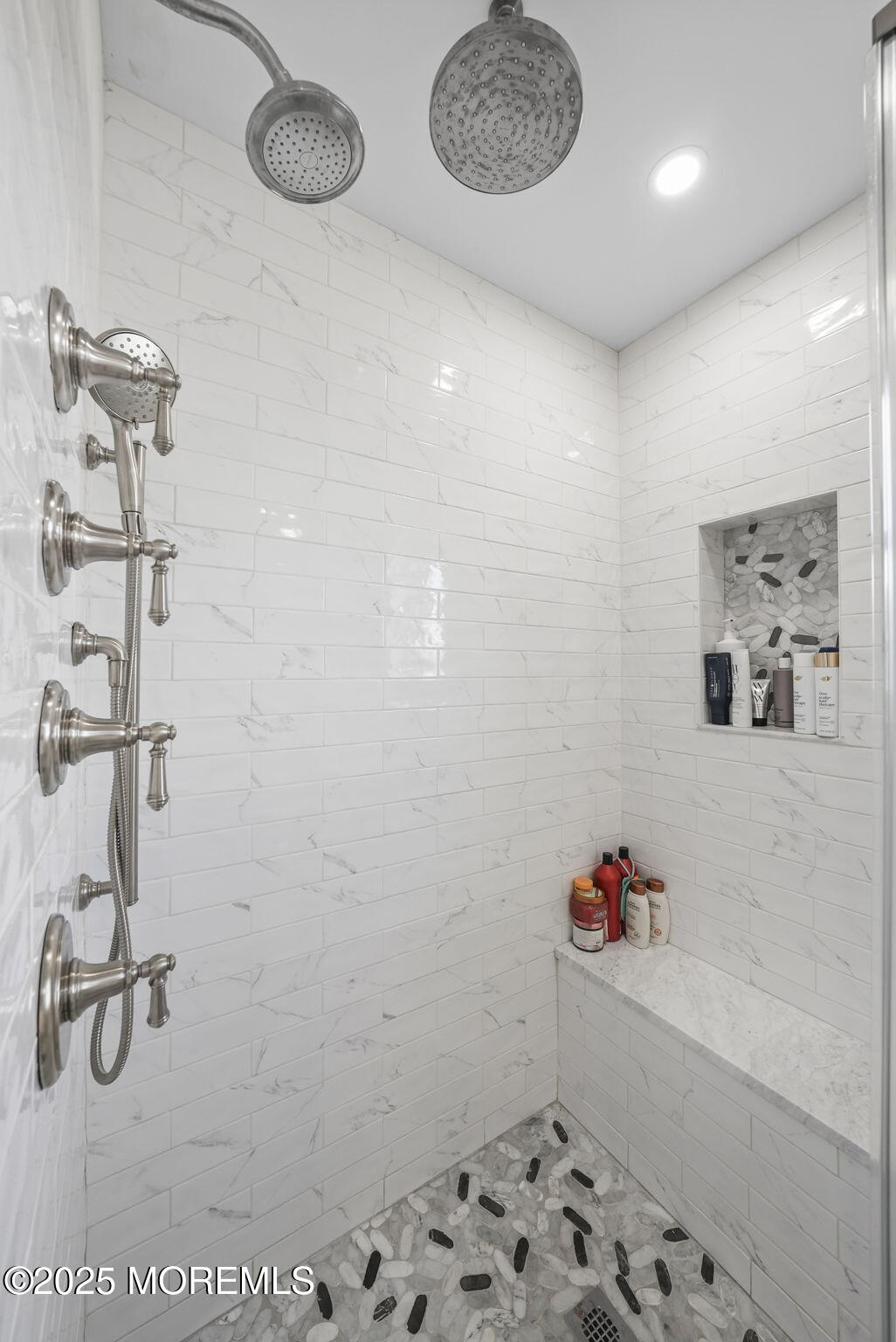 814 Brook Avenue, Union Beach, New Jersey image 43