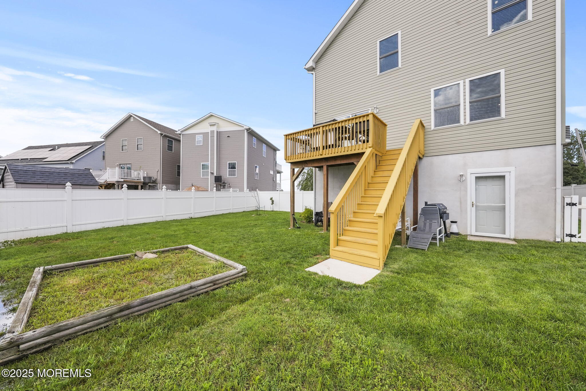 814 Brook Avenue, Union Beach, New Jersey image 49