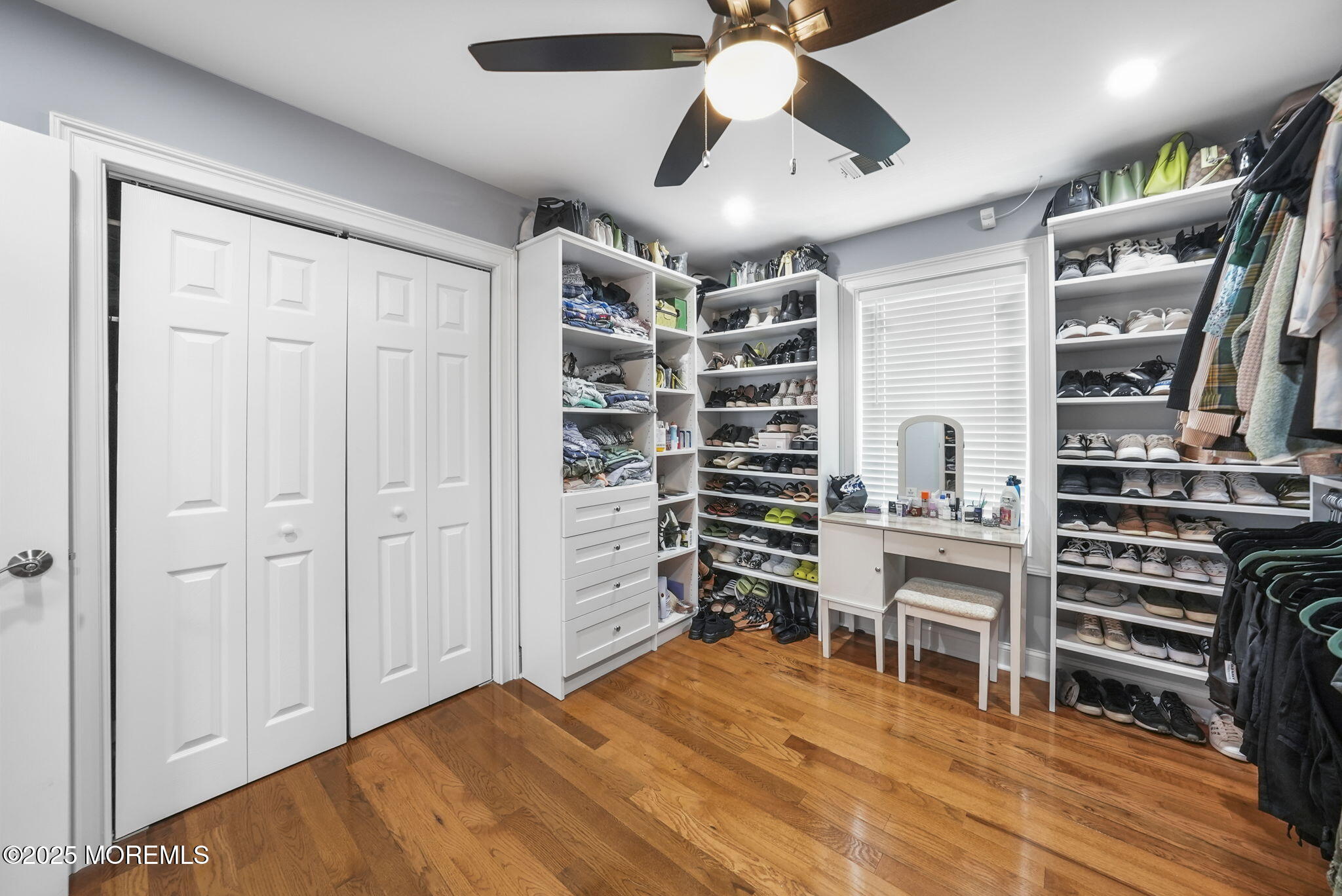 814 Brook Avenue, Union Beach, New Jersey image 33