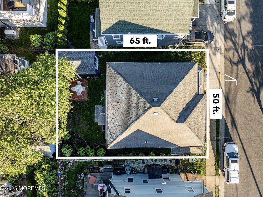 39 E East End Avenue