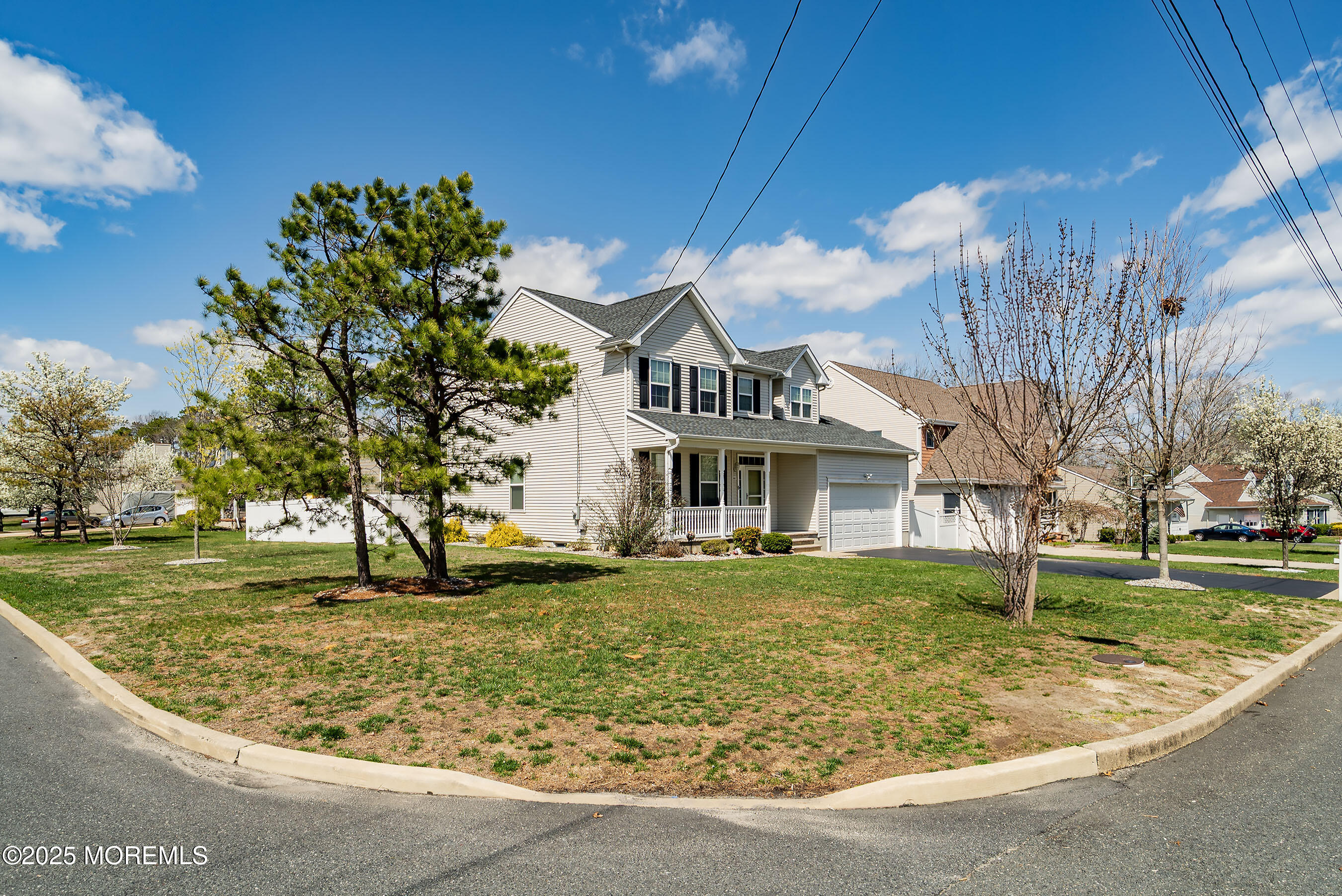 544 Coral Lane, Manahawkin, New Jersey image 2