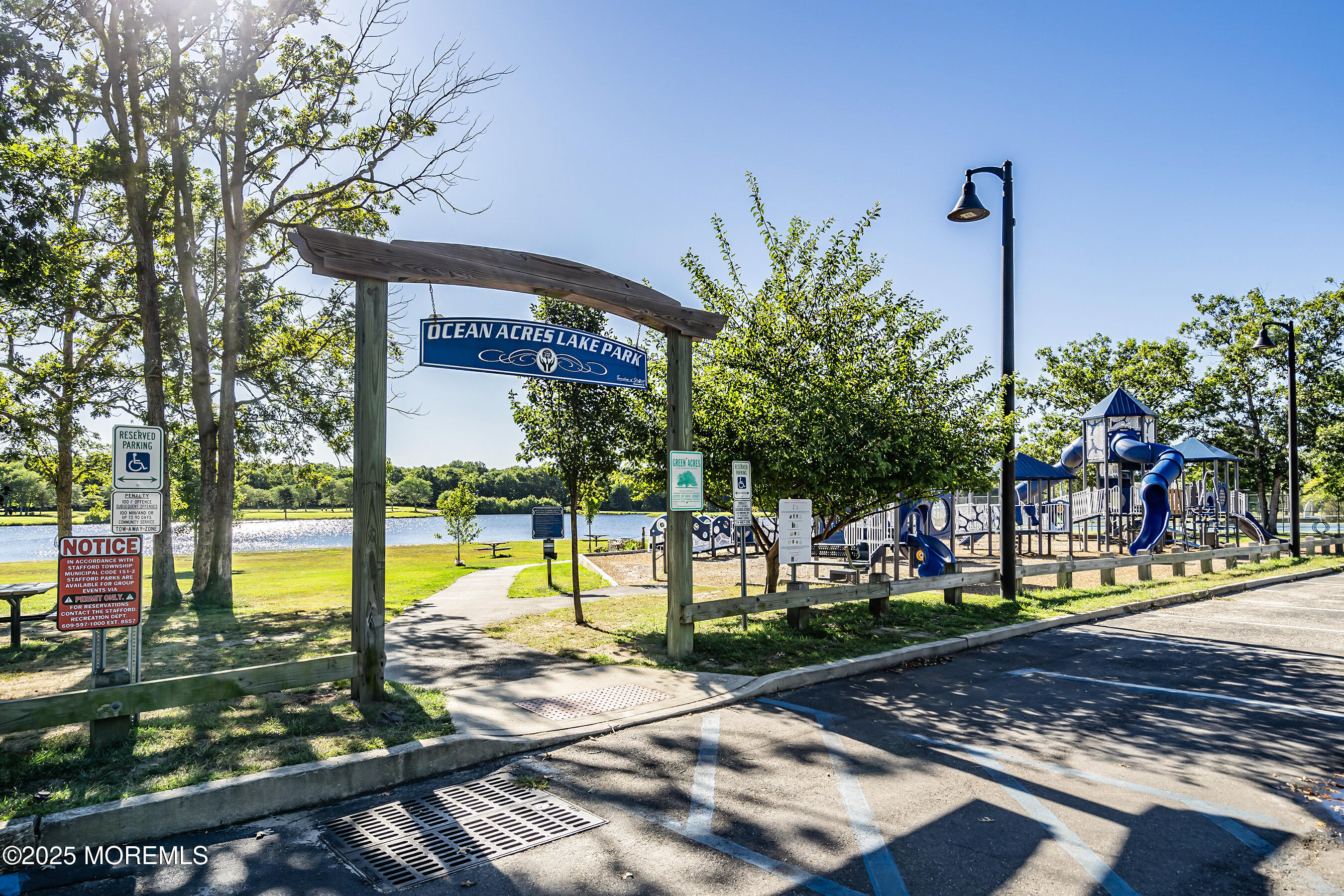 544 Coral Lane, Manahawkin, New Jersey image 36