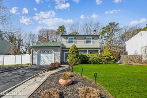 Homes For Sale - 149 Van Cortlandt Drive<br/> Brick, NJ 08723