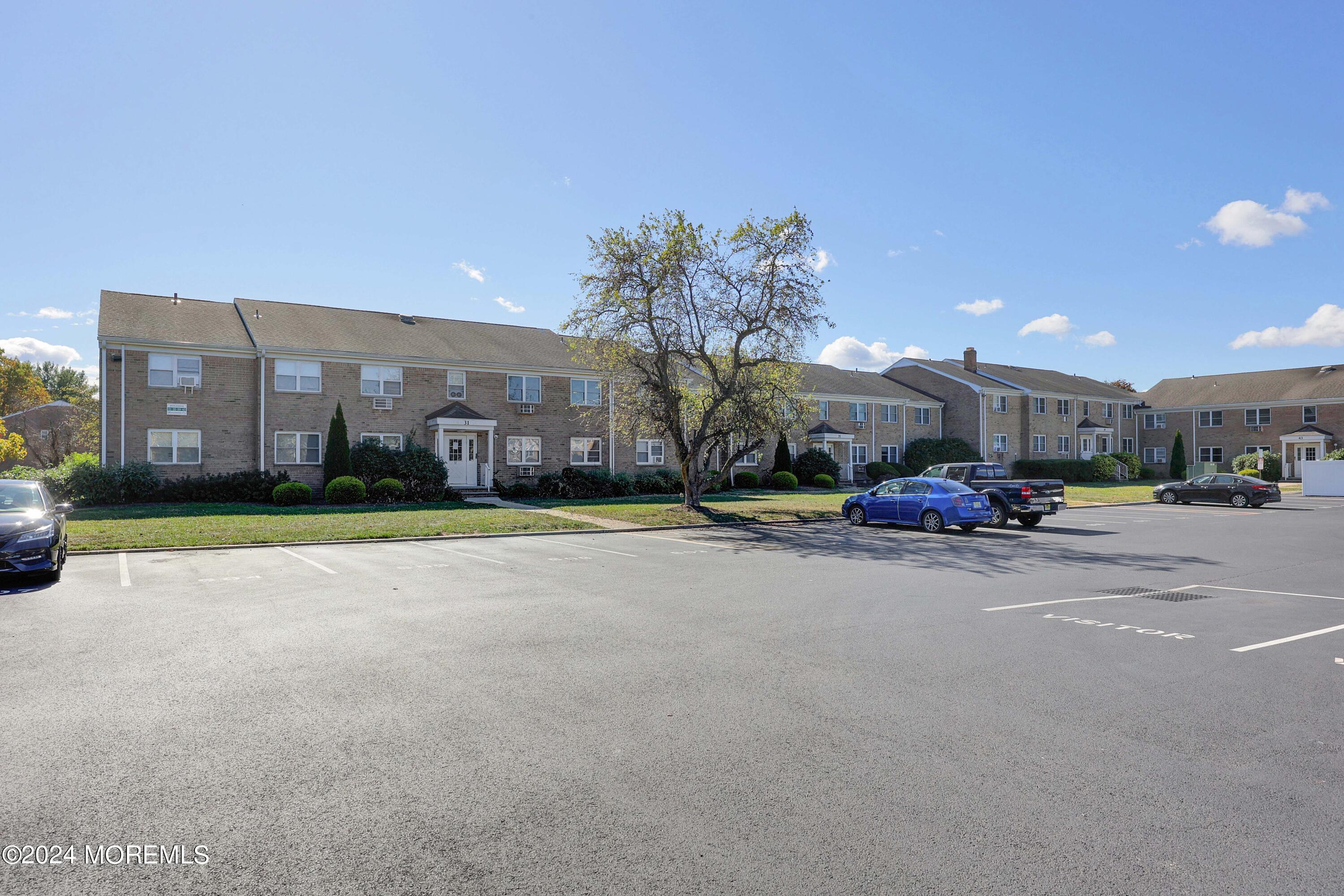 31 Manchester Court #F, Freehold, New Jersey image 8