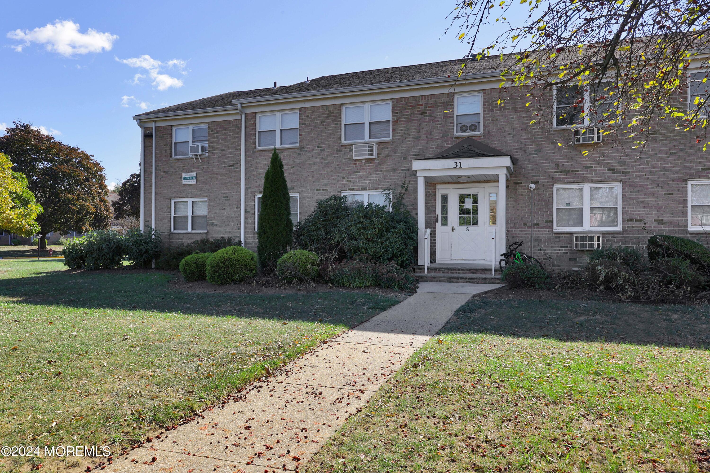 31 Manchester Court #F, Freehold, New Jersey image 7