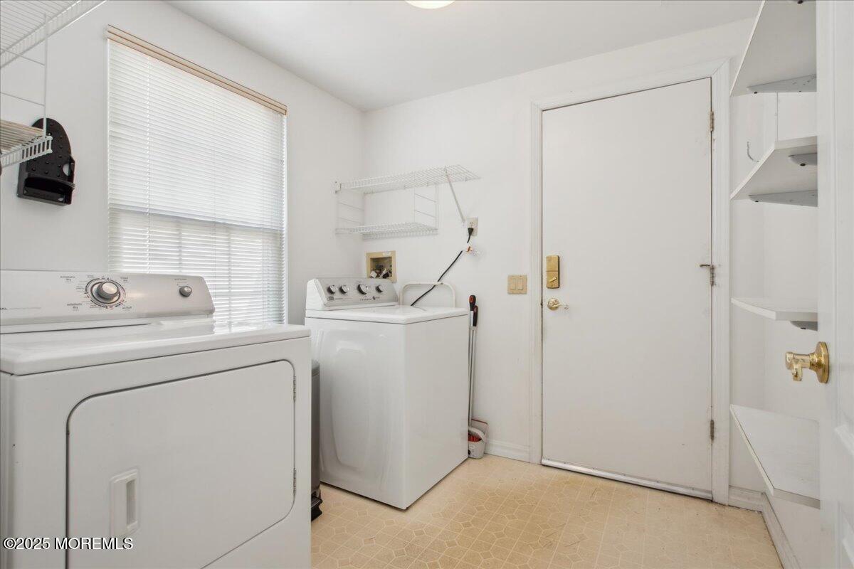 14 Abergele Drive, Toms River, New Jersey image 36