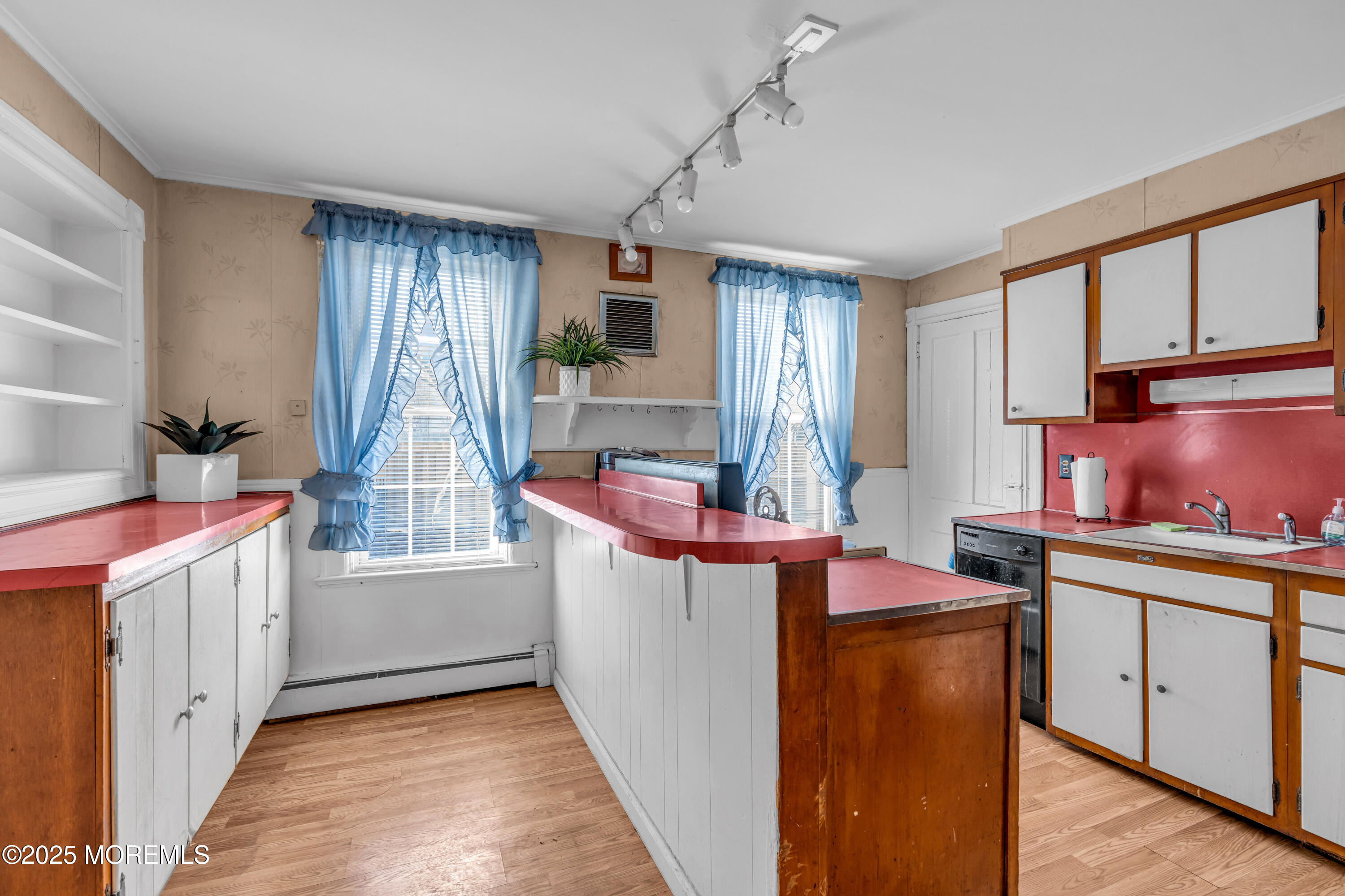 805 Ashley Avenue, Brielle, New Jersey image 5