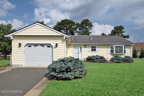 16 Leighton Court, Toms River, NJ 08757 - MLS#: 22417290