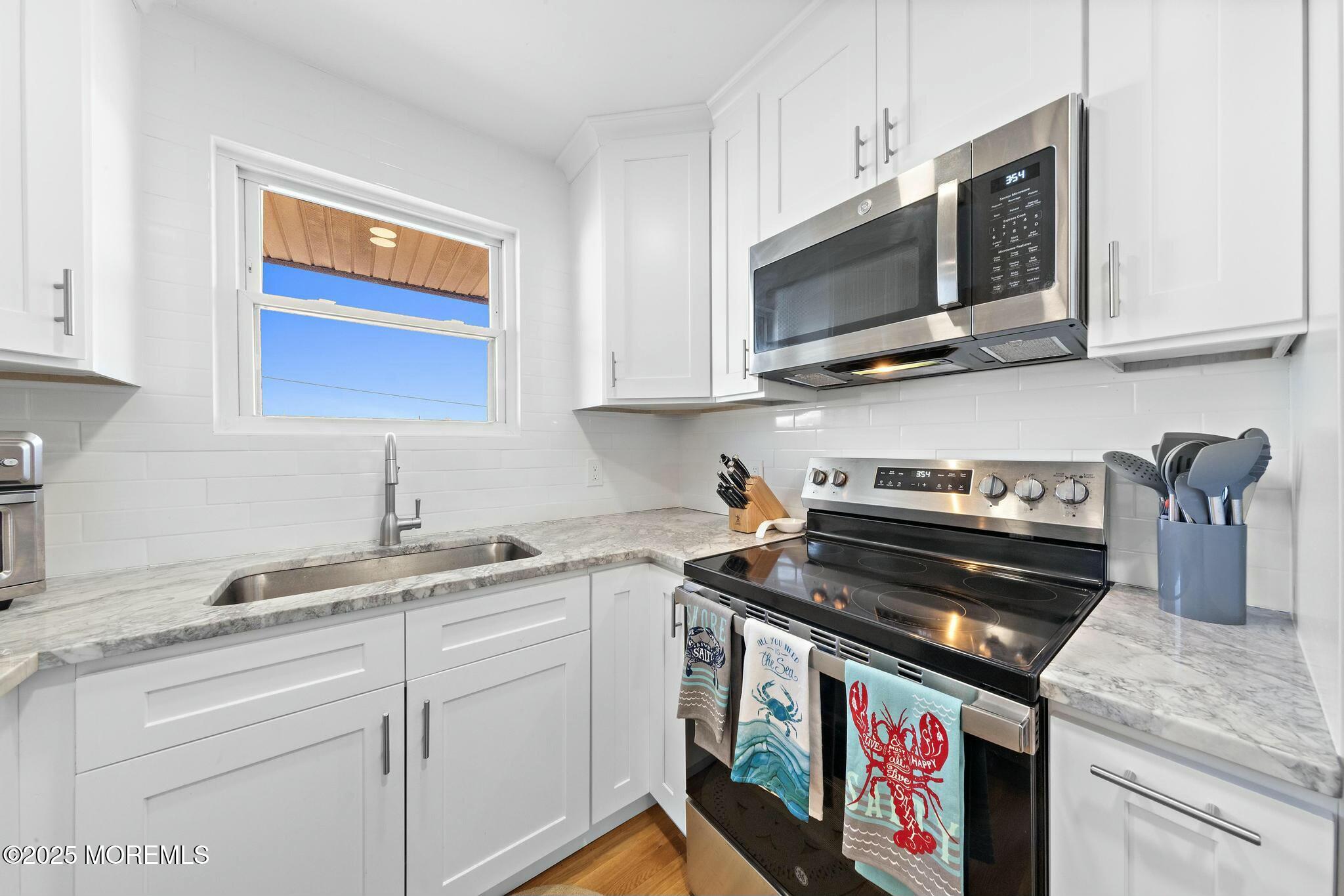 80 Wharfside Drive #80, Monmouth Beach, New Jersey image 9