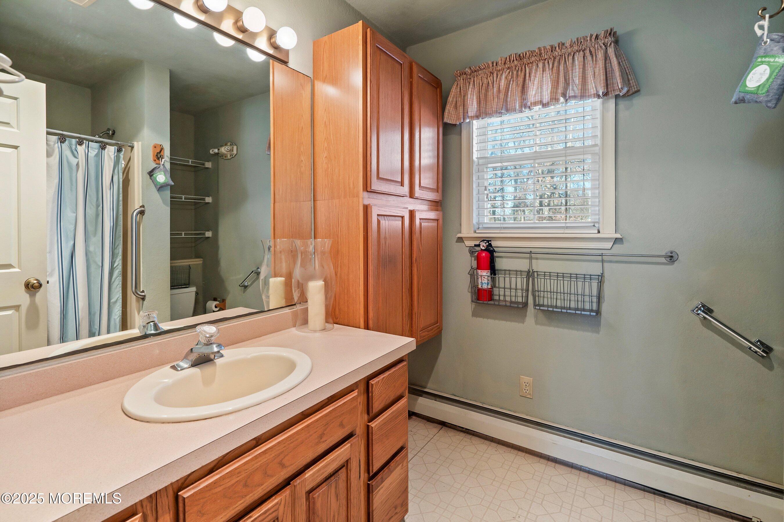 306 E Oakbourne Avenue, Galloway, New Jersey image 13