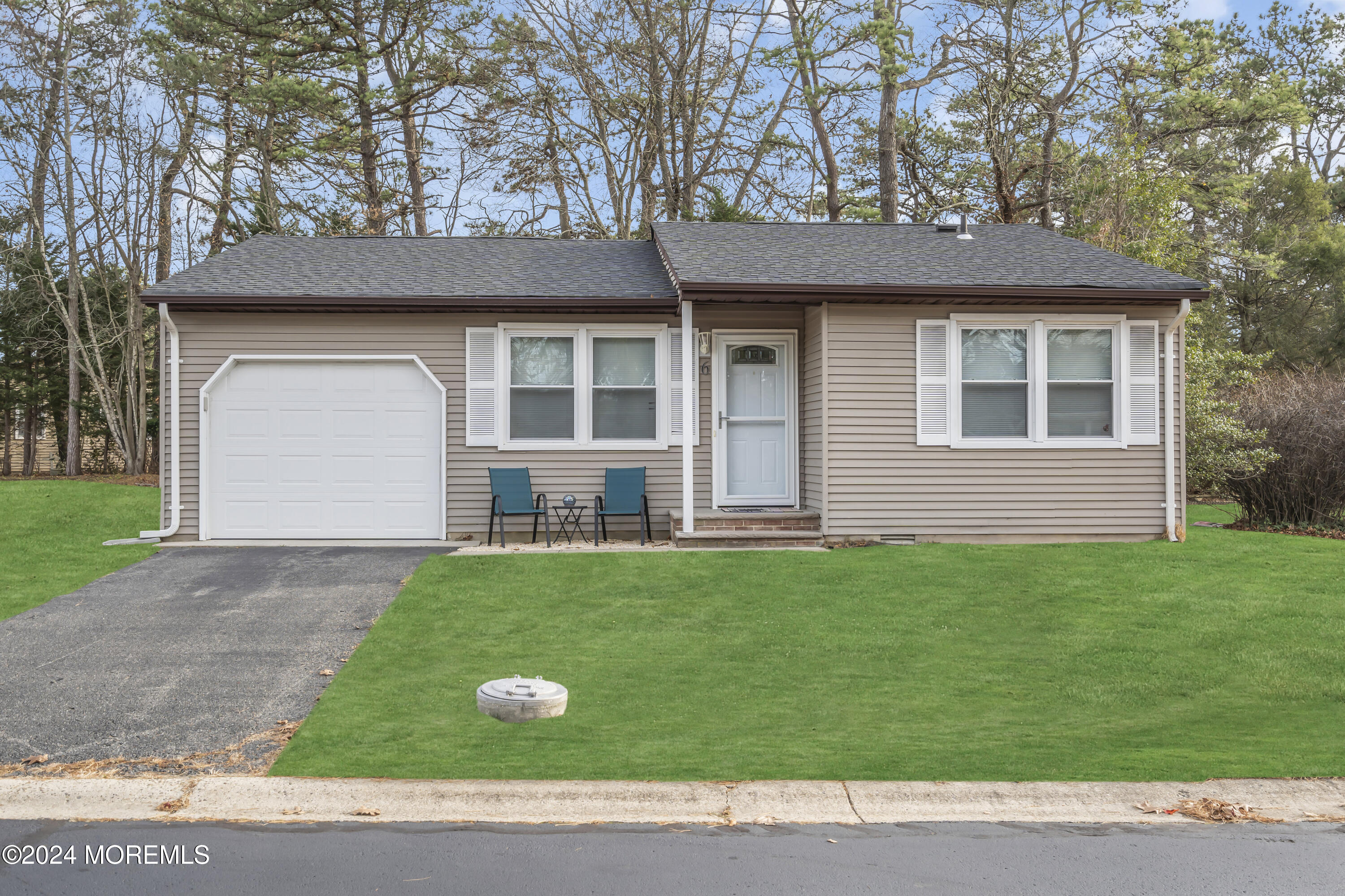 6 Longwood Drive #72, Whiting, New Jersey image 6